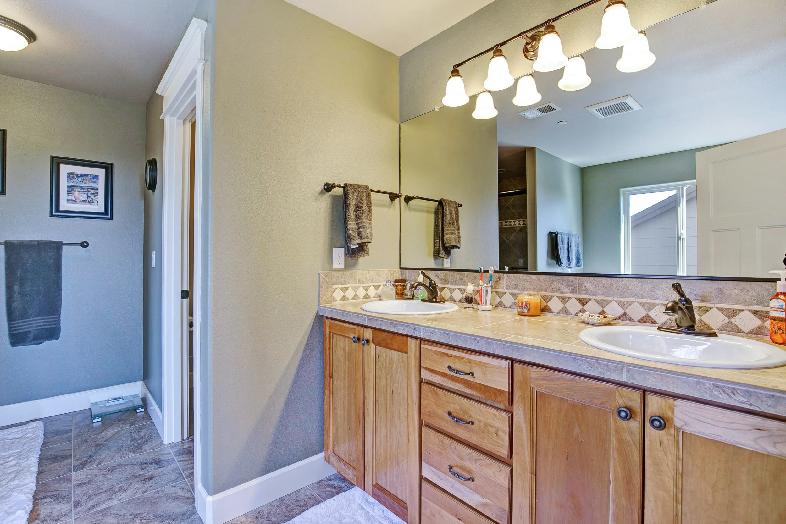 055_15444 SW Arlington Ter Tigard_MG_3827.jpg