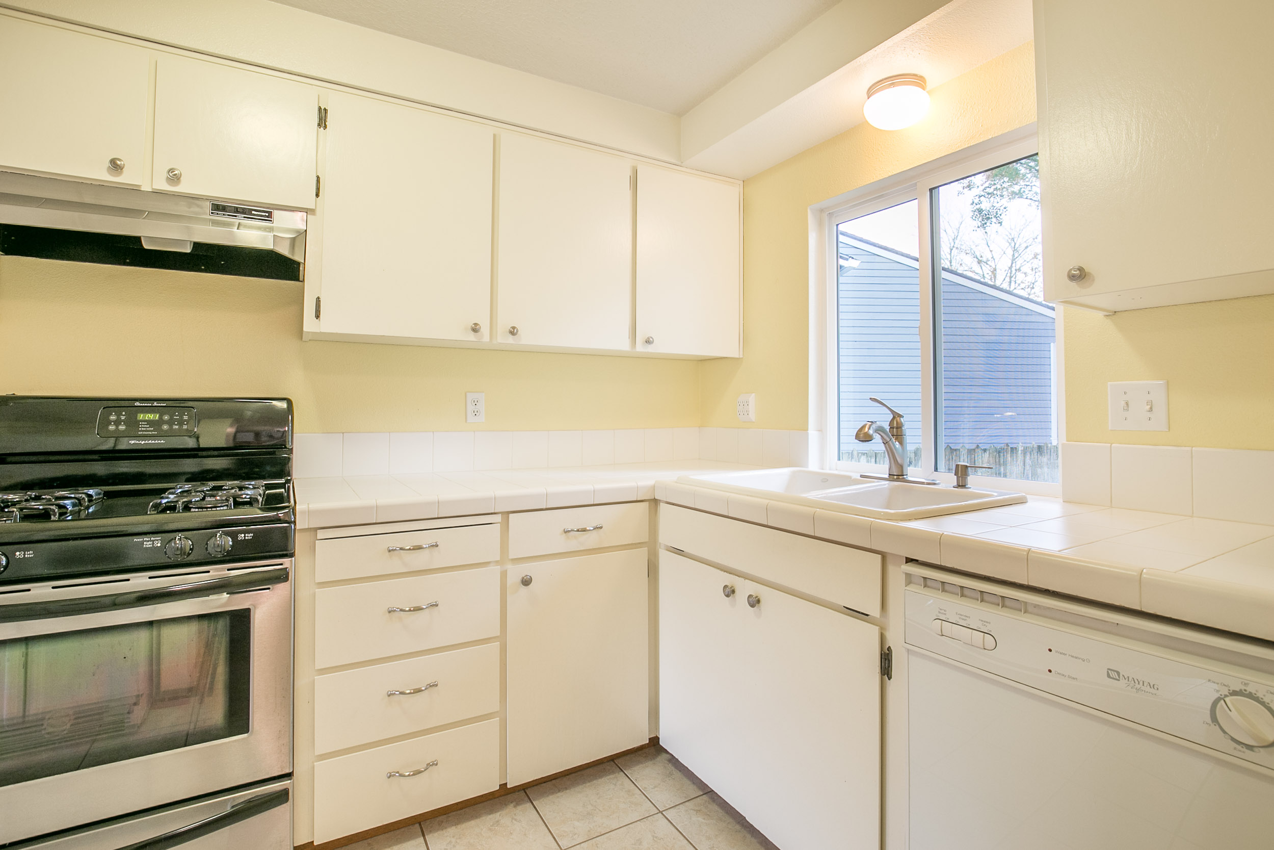 015_8270 SW Colony Creek Ct Tigard_MG_0999-HDR.jpg