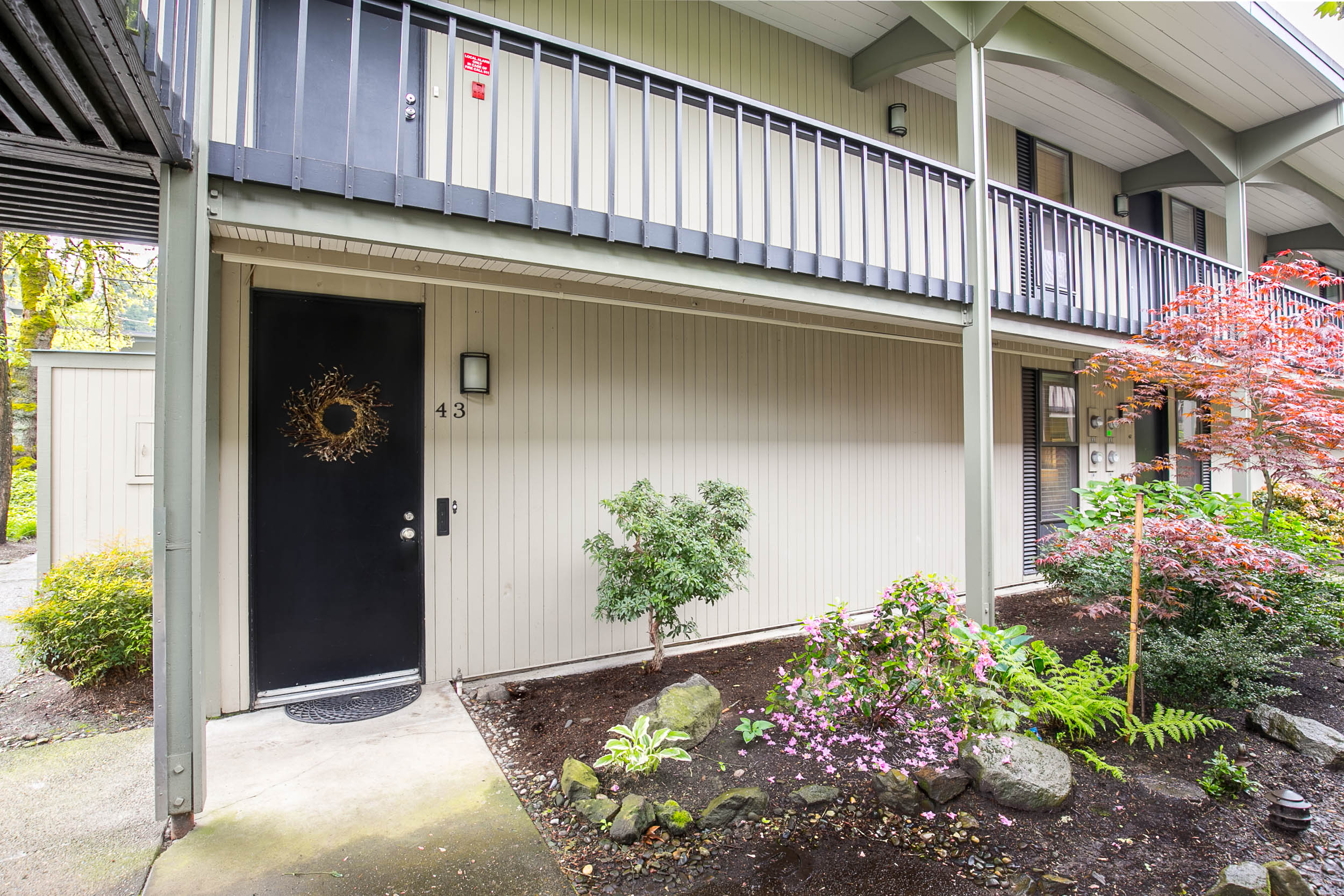 003_668 McVey Ave Lake Oswego_MG_8350-HDR.jpg