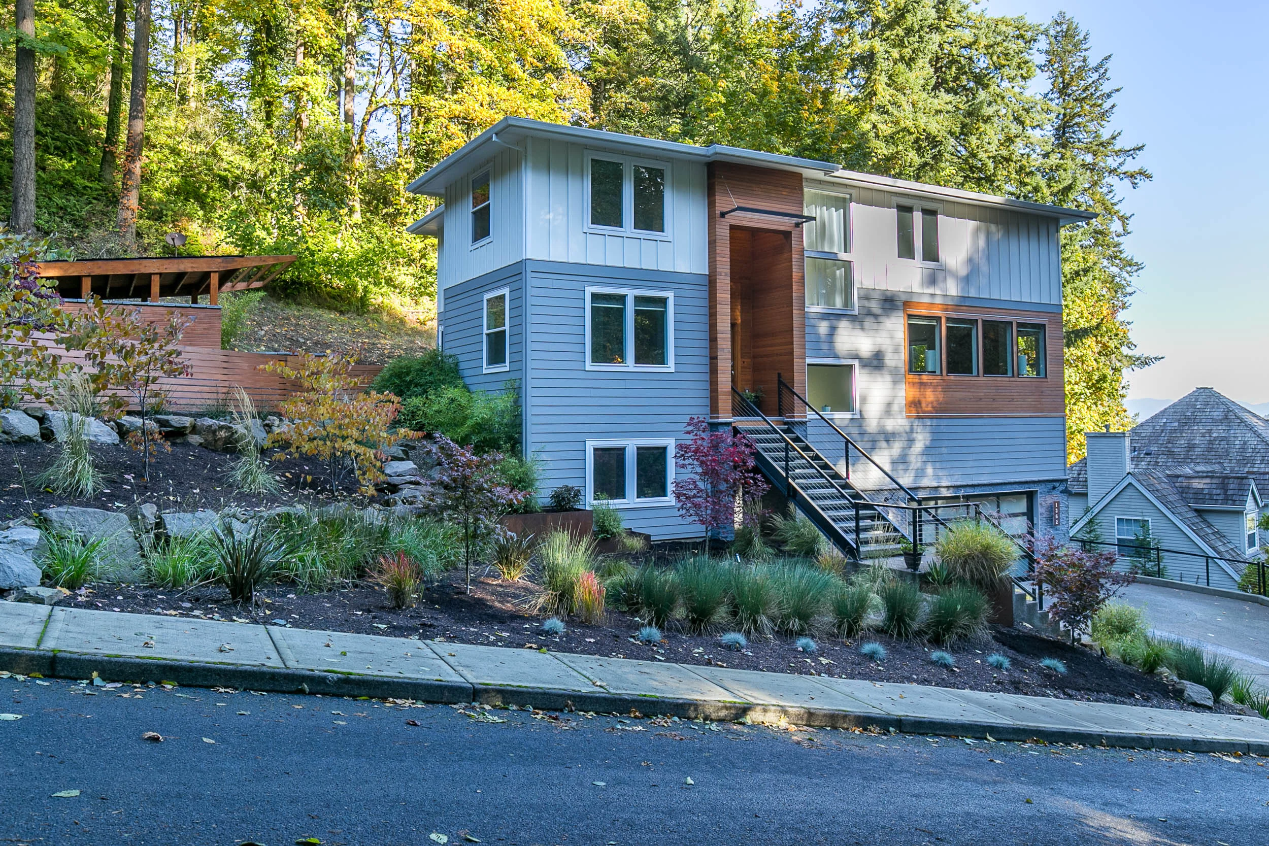 004_1362 Skye Pkwy_MG_2853-HDR.jpg