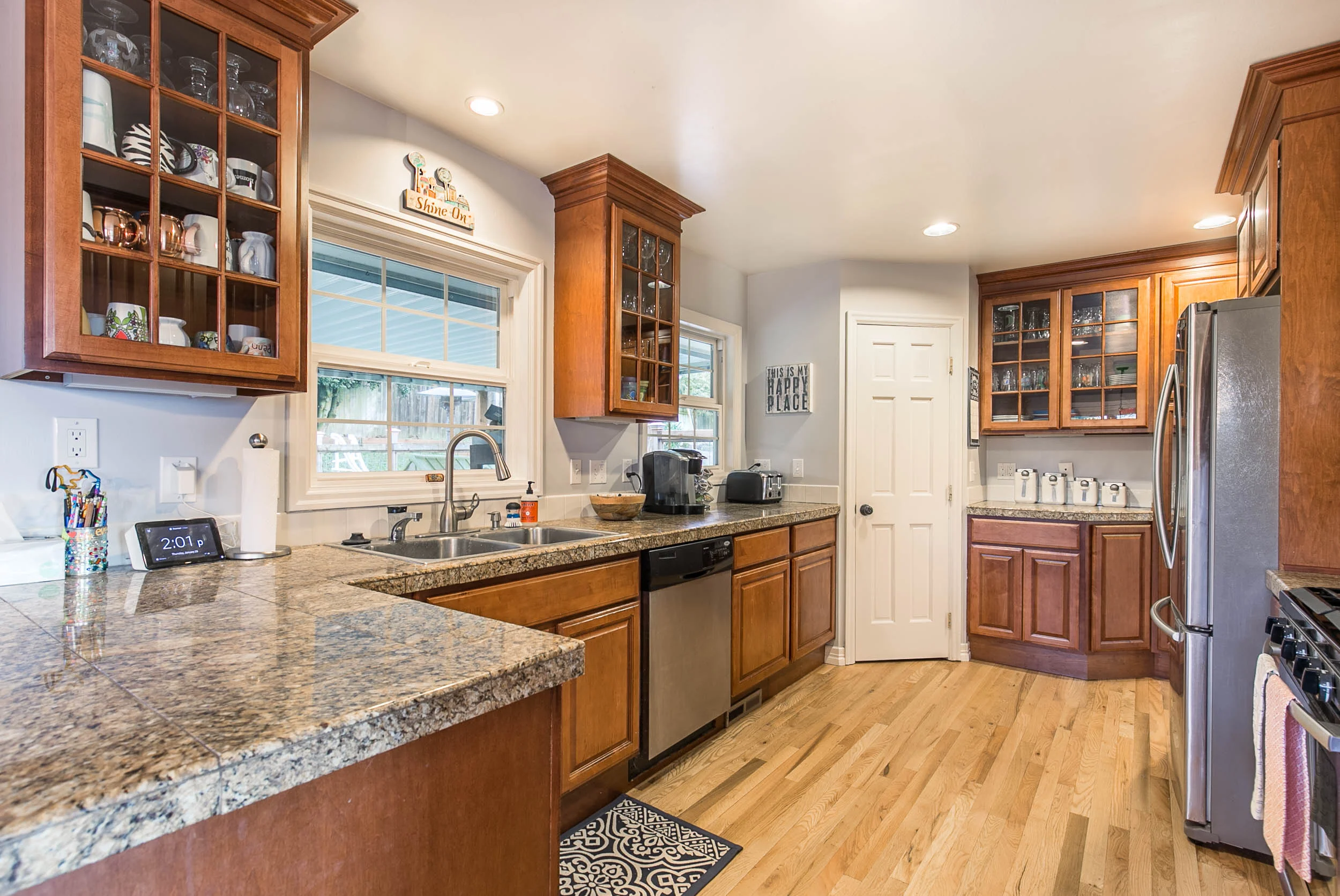 017_6155 SW Luradel St_MG_8846-HDR.jpg