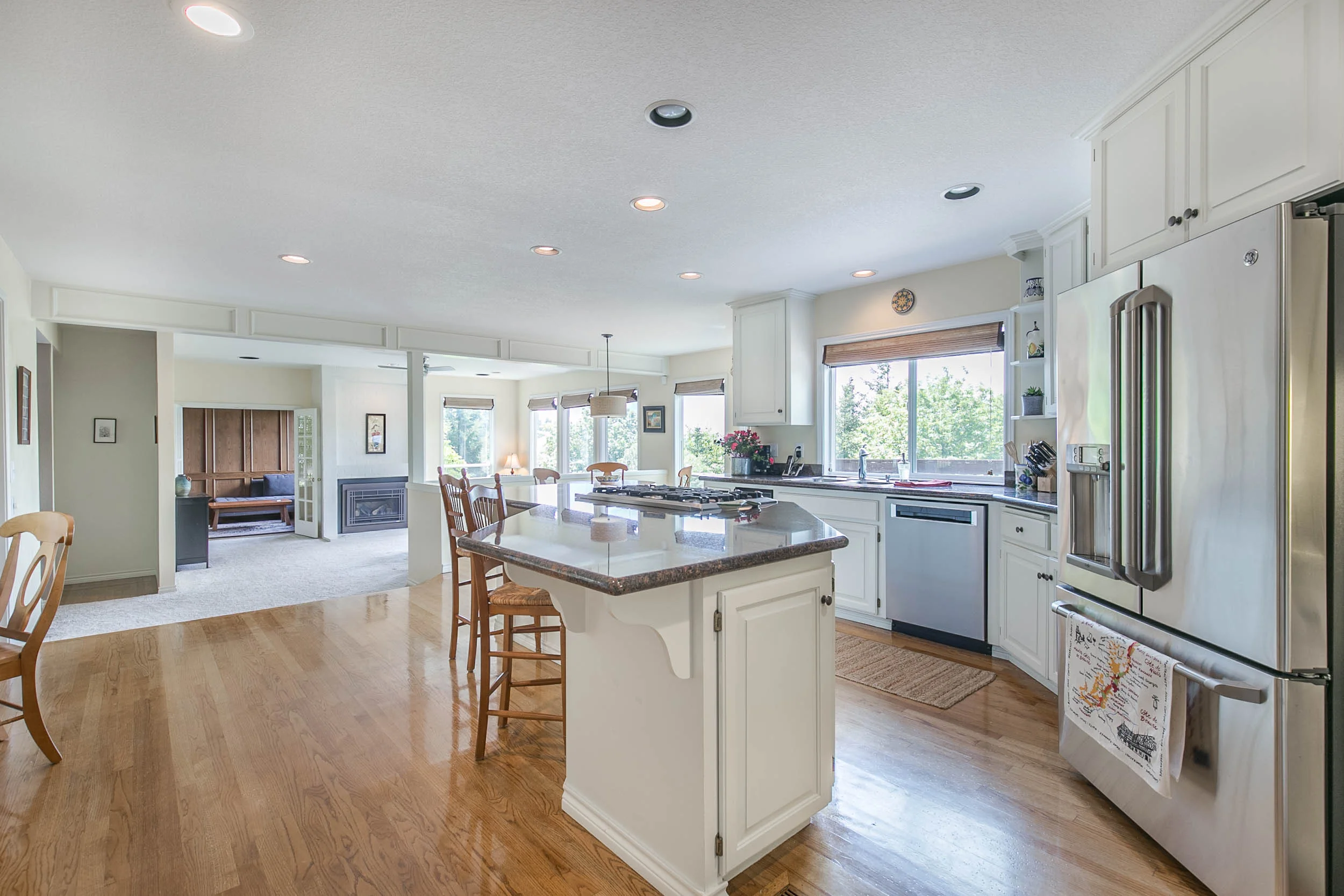 022_18360 Delemka Ln Lake Oswego_MG_1249-HDR.jpg