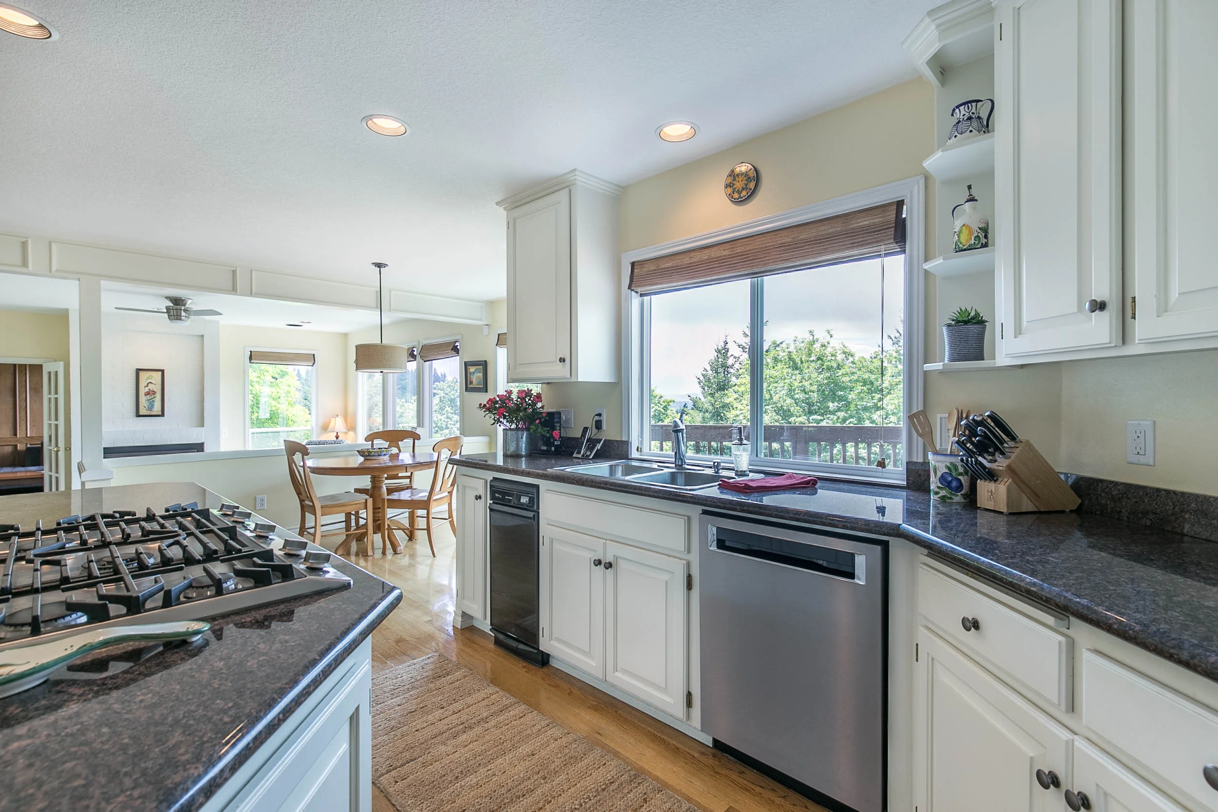 031_18360 Delemka Ln Lake Oswego_MG_1289-HDR.jpg
