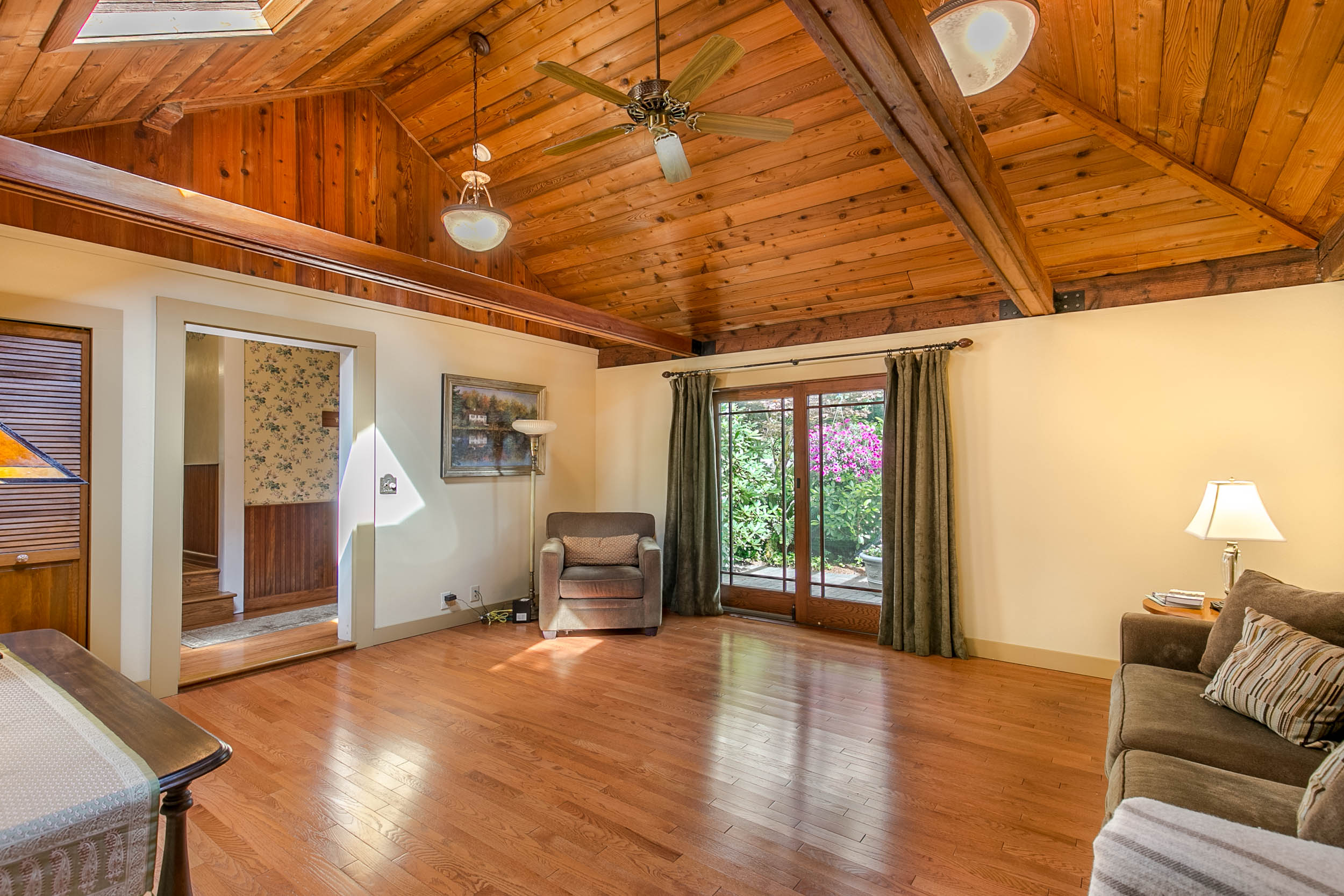070_40157 Deerhorn Rd_MG_9404-HDR.jpg