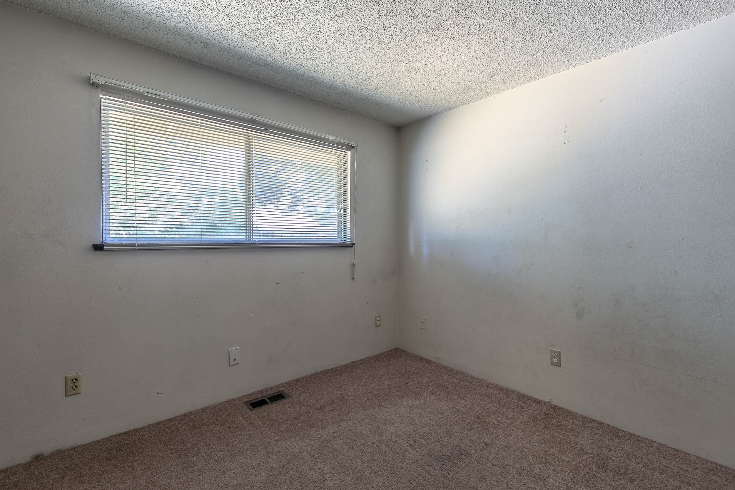015_1425 NW 18th _MG_0665-HDR.jpg