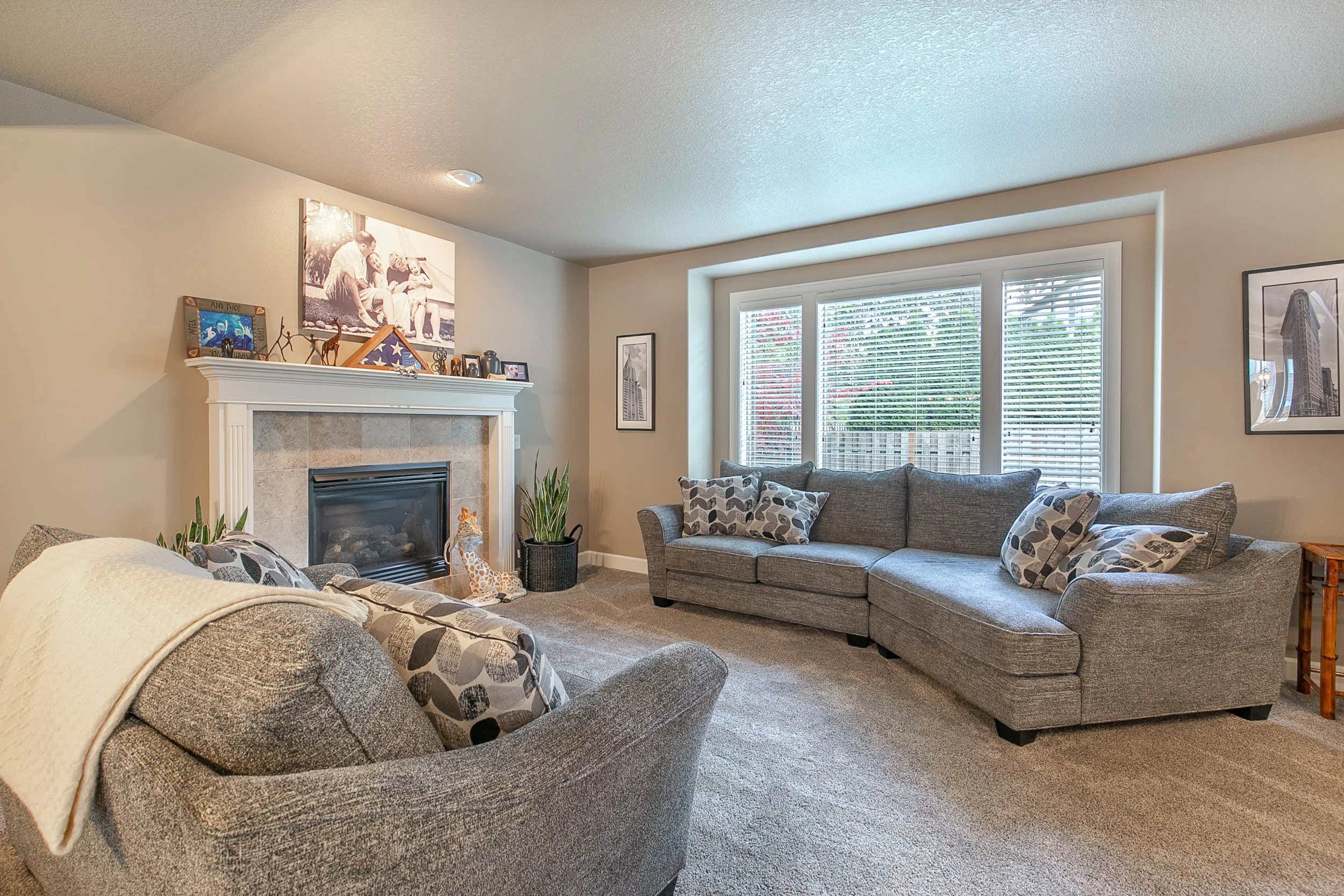 011_14944 SW 89th Ct_MG_3946-HDR.jpg