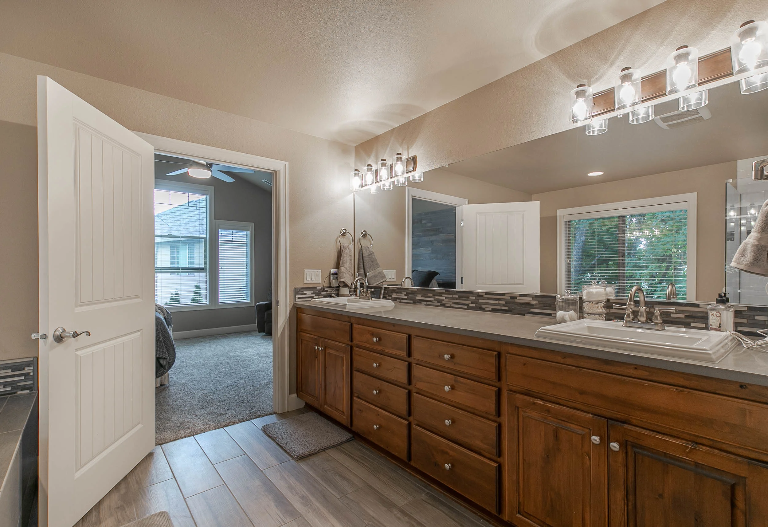 042_14944 SW 89th Ct_MG_4130-HDR.jpg