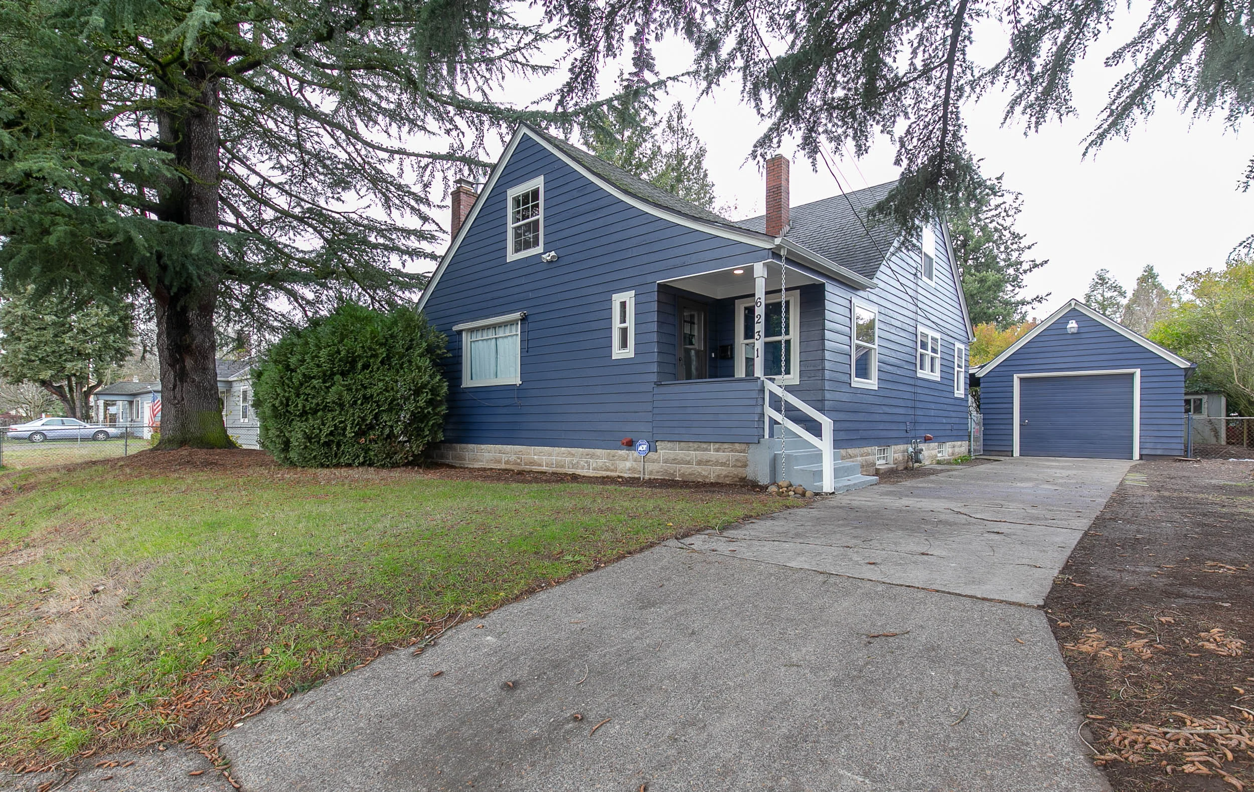 001_6231 SE Flavel St_MG_3966-HDR.jpg
