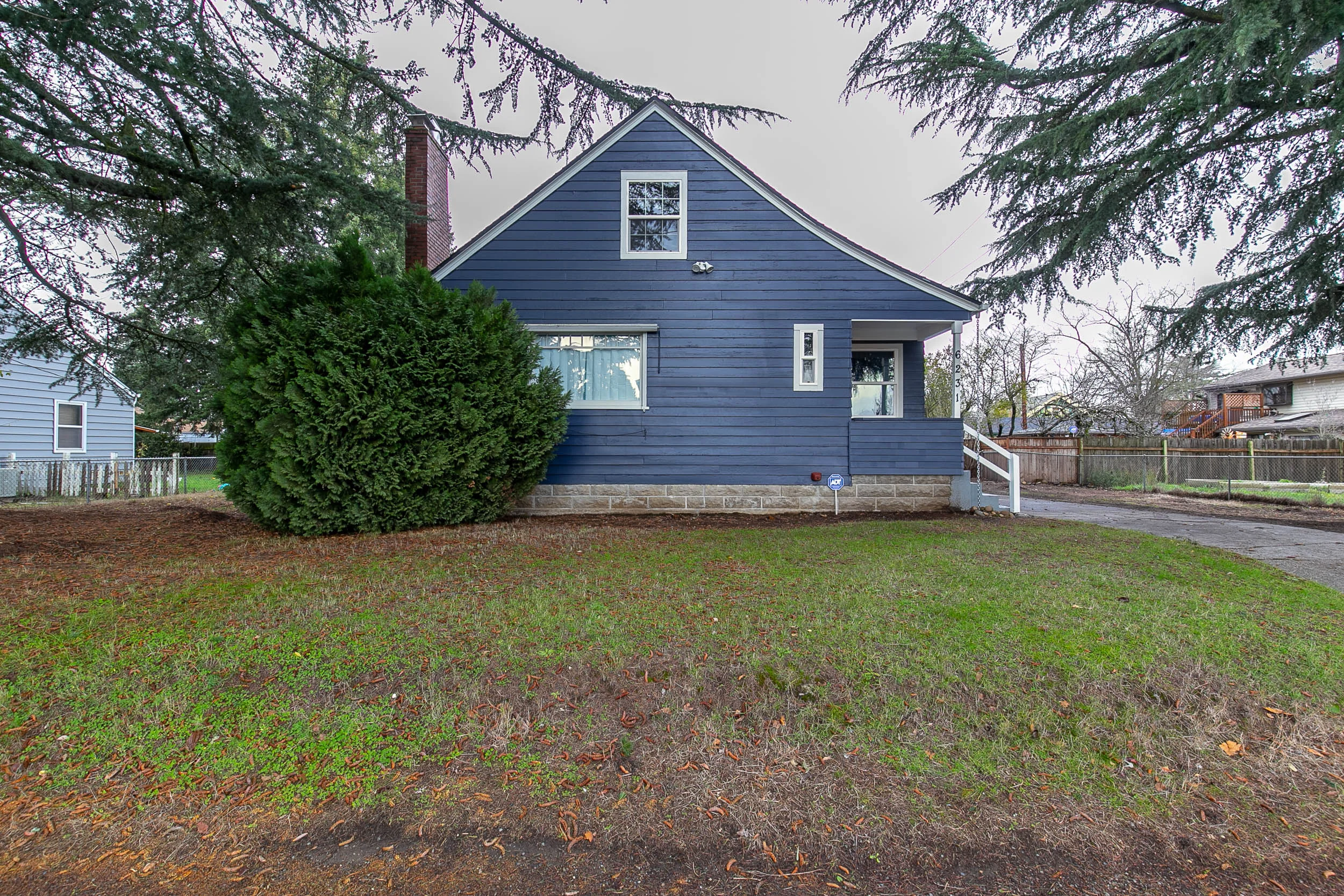 003_6231 SE Flavel St_MG_3976-HDR.jpg