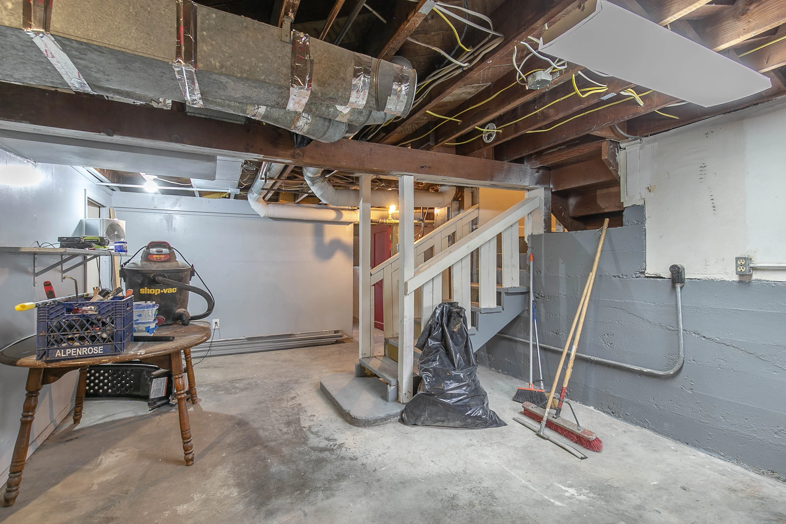 049_6231 SE Flavel St_MG_3877-HDR.jpg