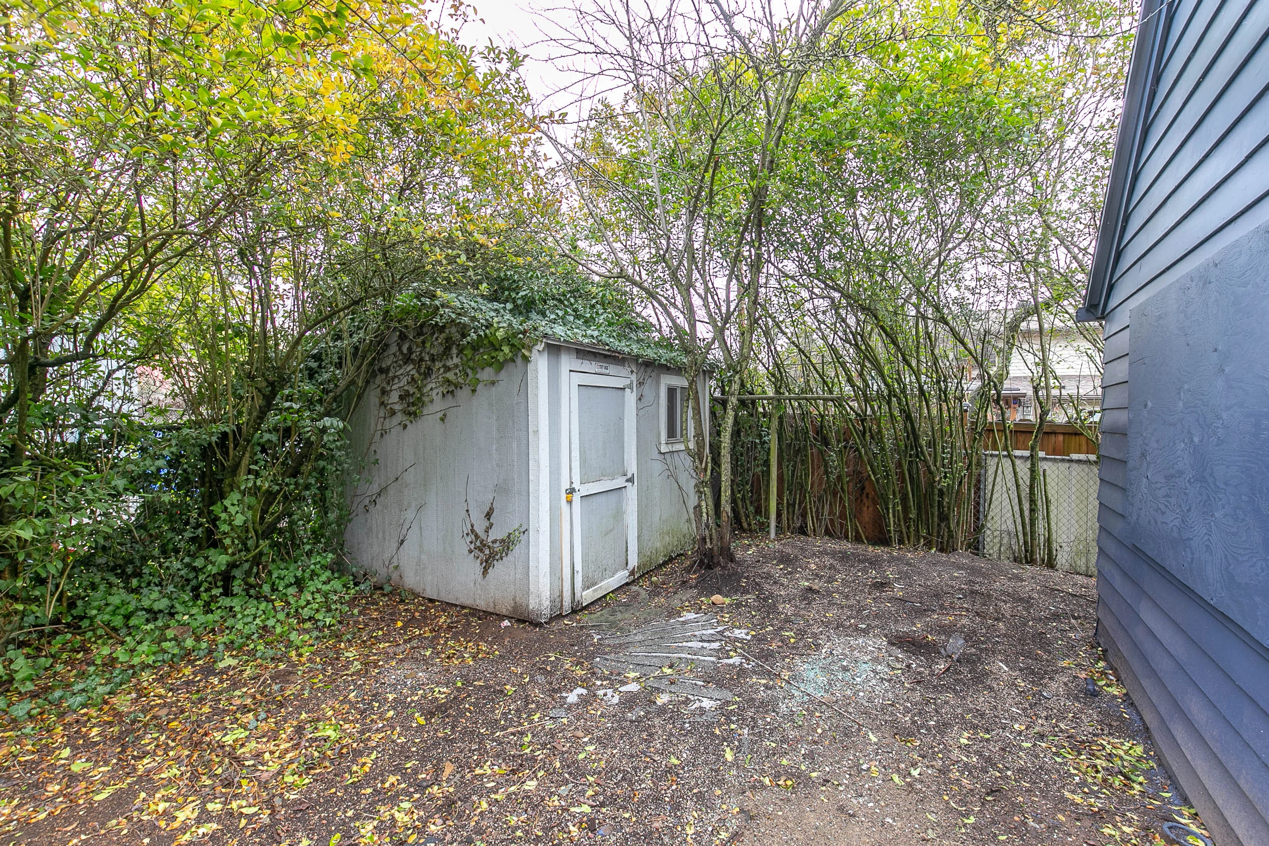 059_6231 SE Flavel St_MG_3892-HDR.jpg