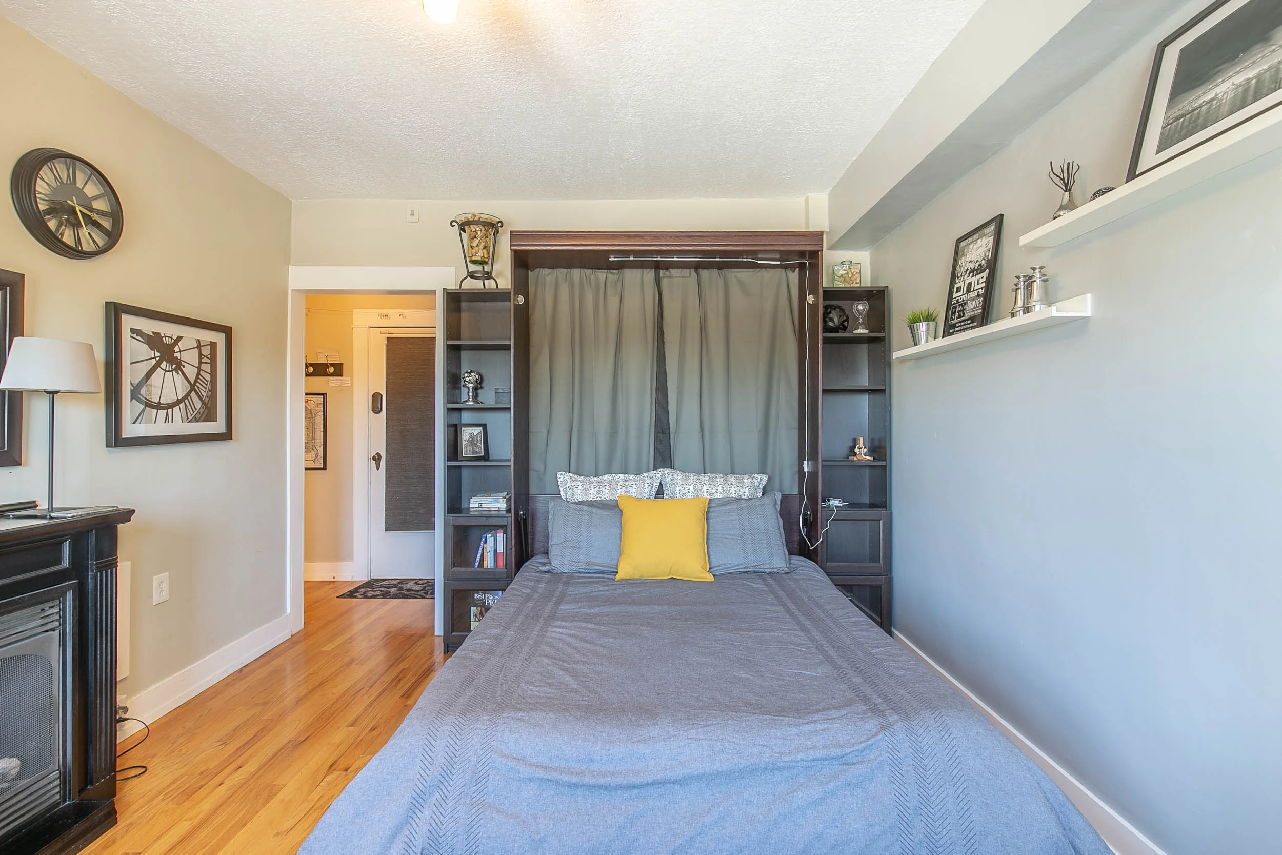 018_1631 NW Everett St_MG_3097-HDR.jpg