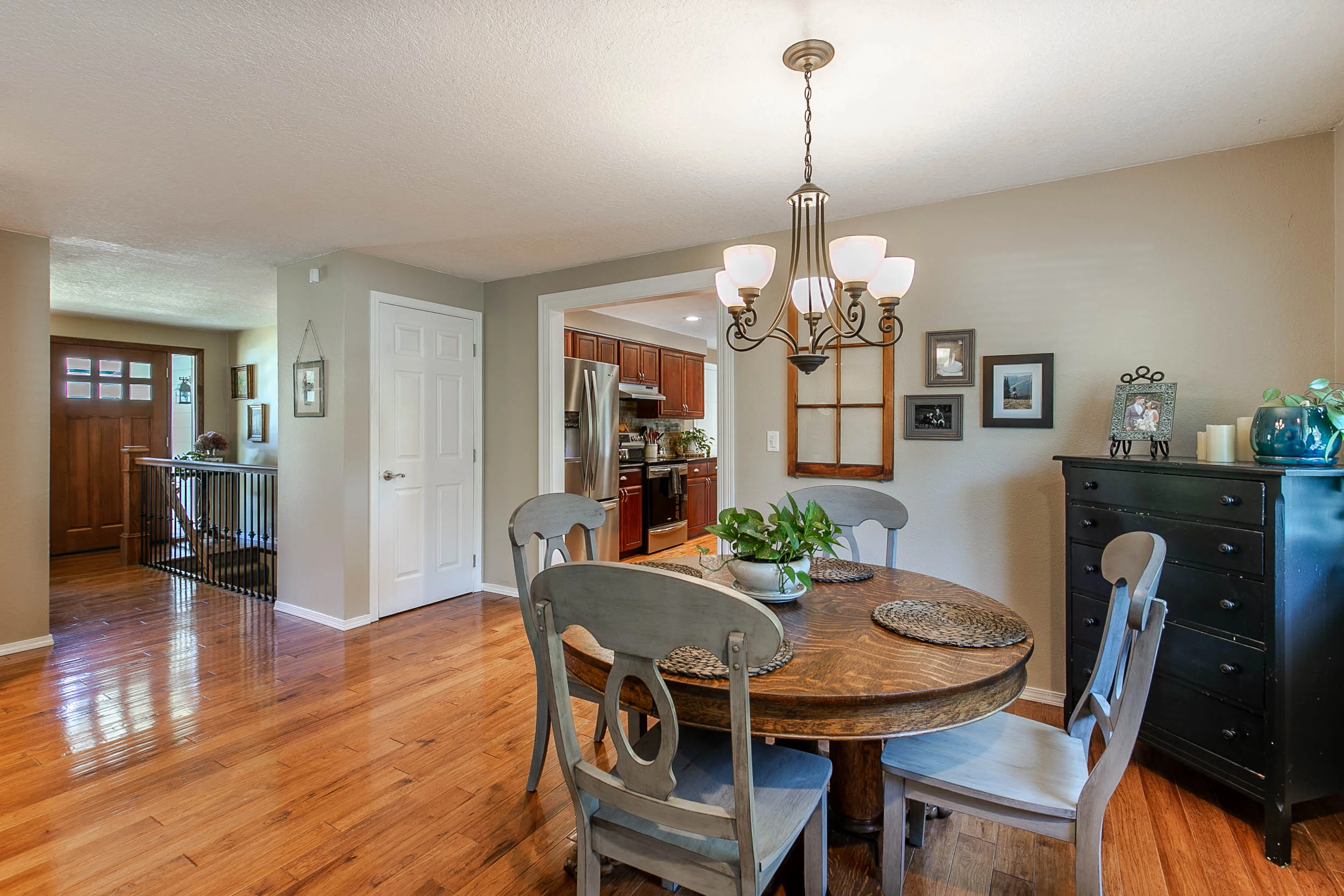 011_1370 SE Eastwood Ct_MG_8931-HDR.jpg