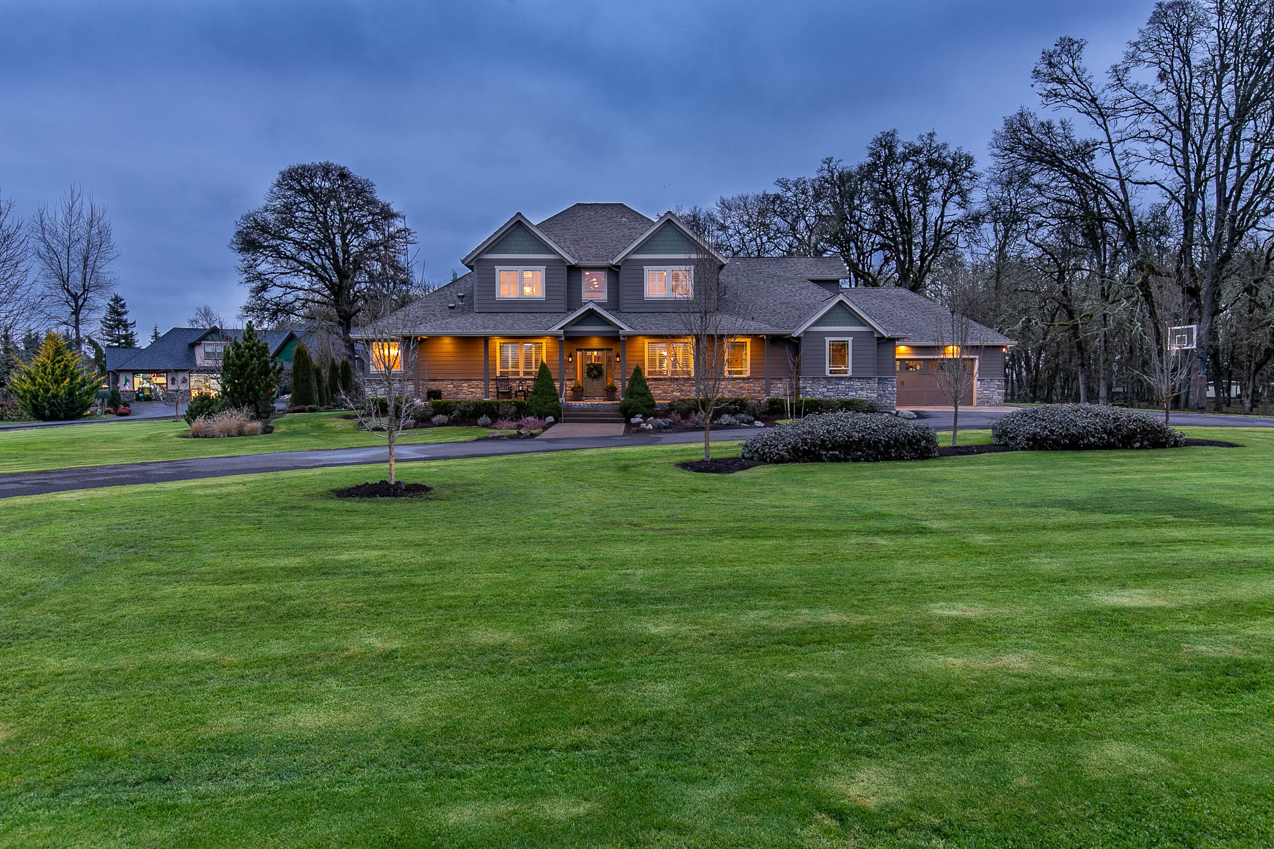 015_27135 Morganlee Ln_MG_4952-HDR.jpg