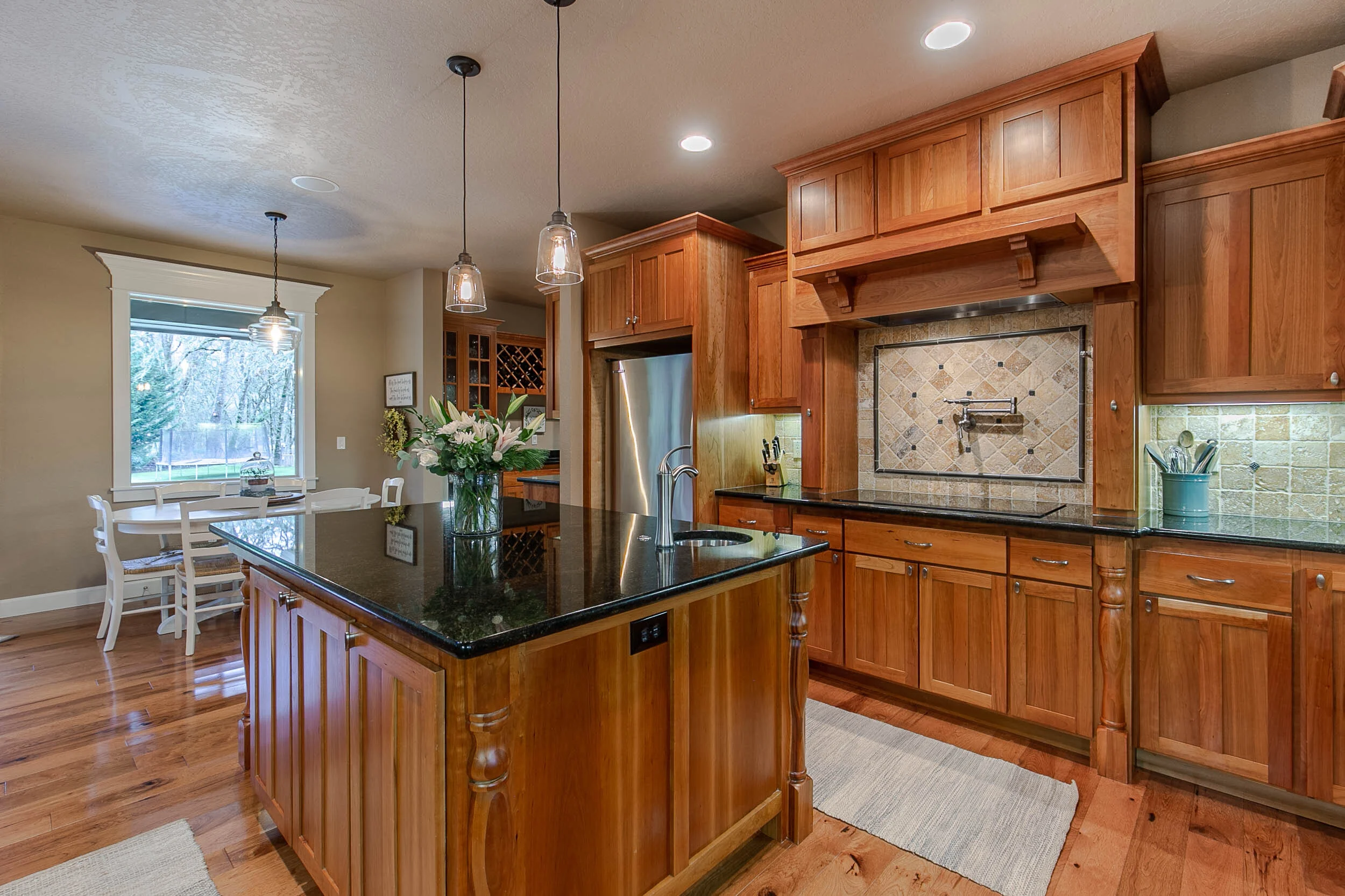 054_27135 Morganlee Ln_MG_4448-HDR.jpg