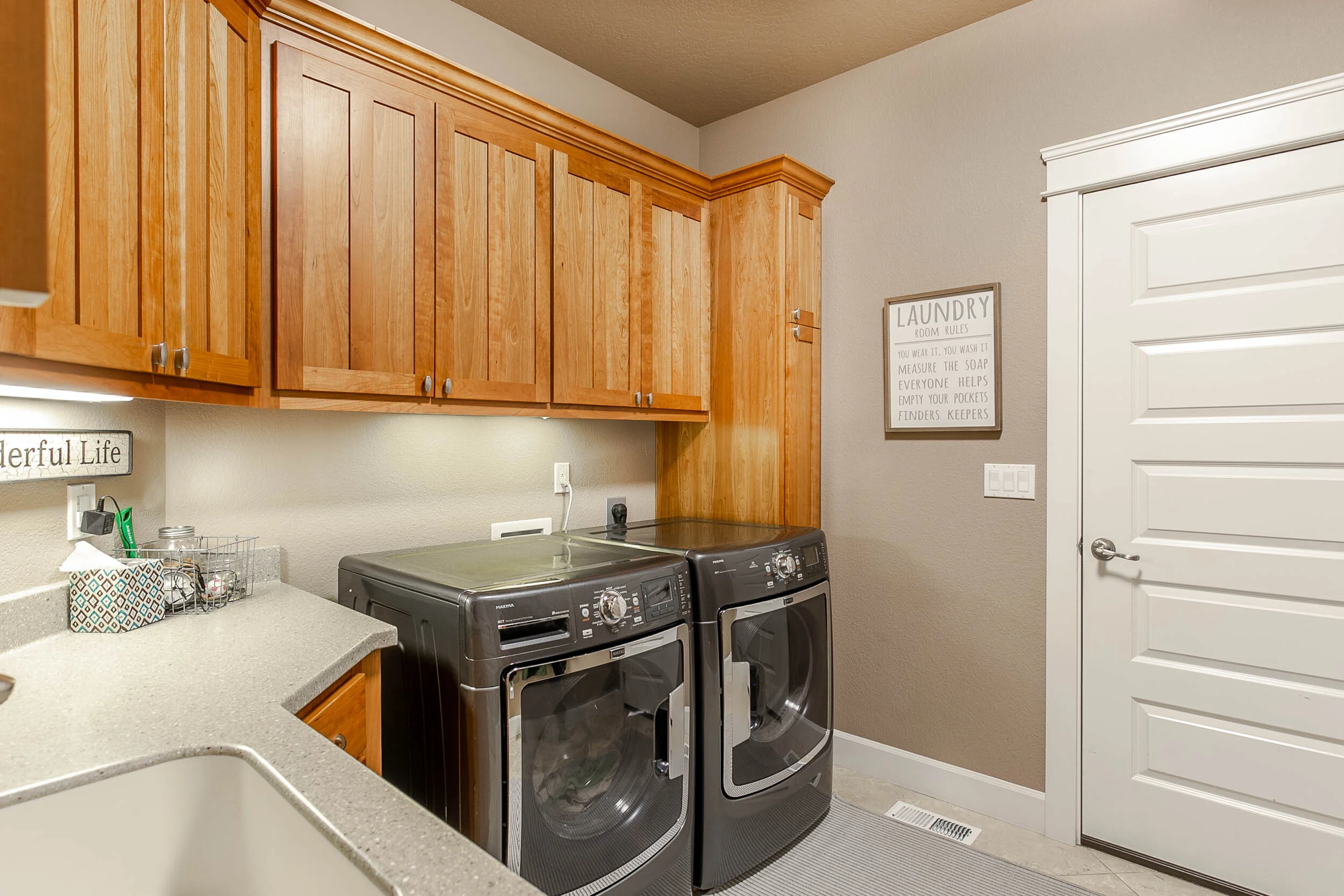 088_27135 Morganlee Ln_MG_4692-HDR.jpg