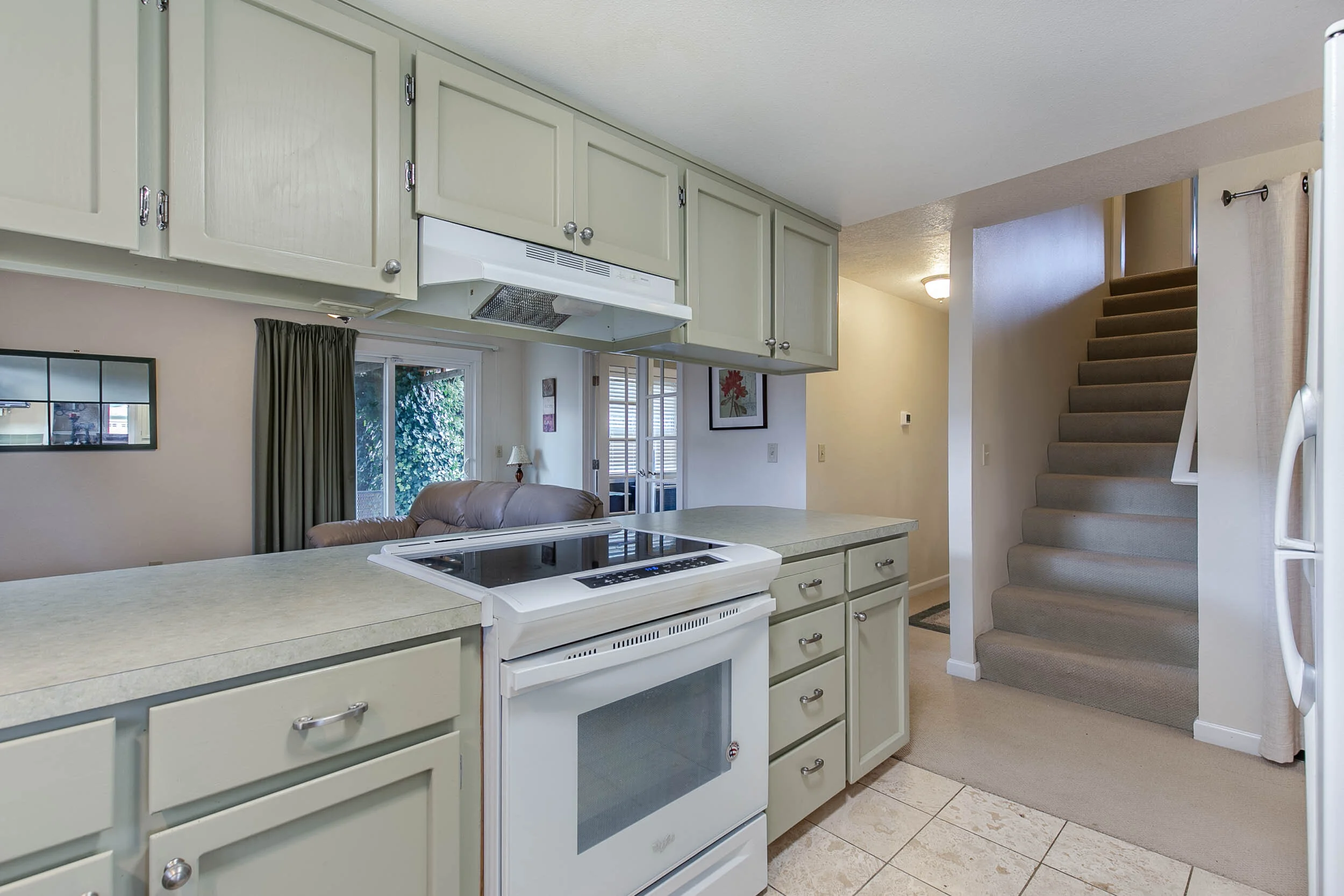 021_13642 SW Ashbury Ln_MG_9771-HDR.jpg