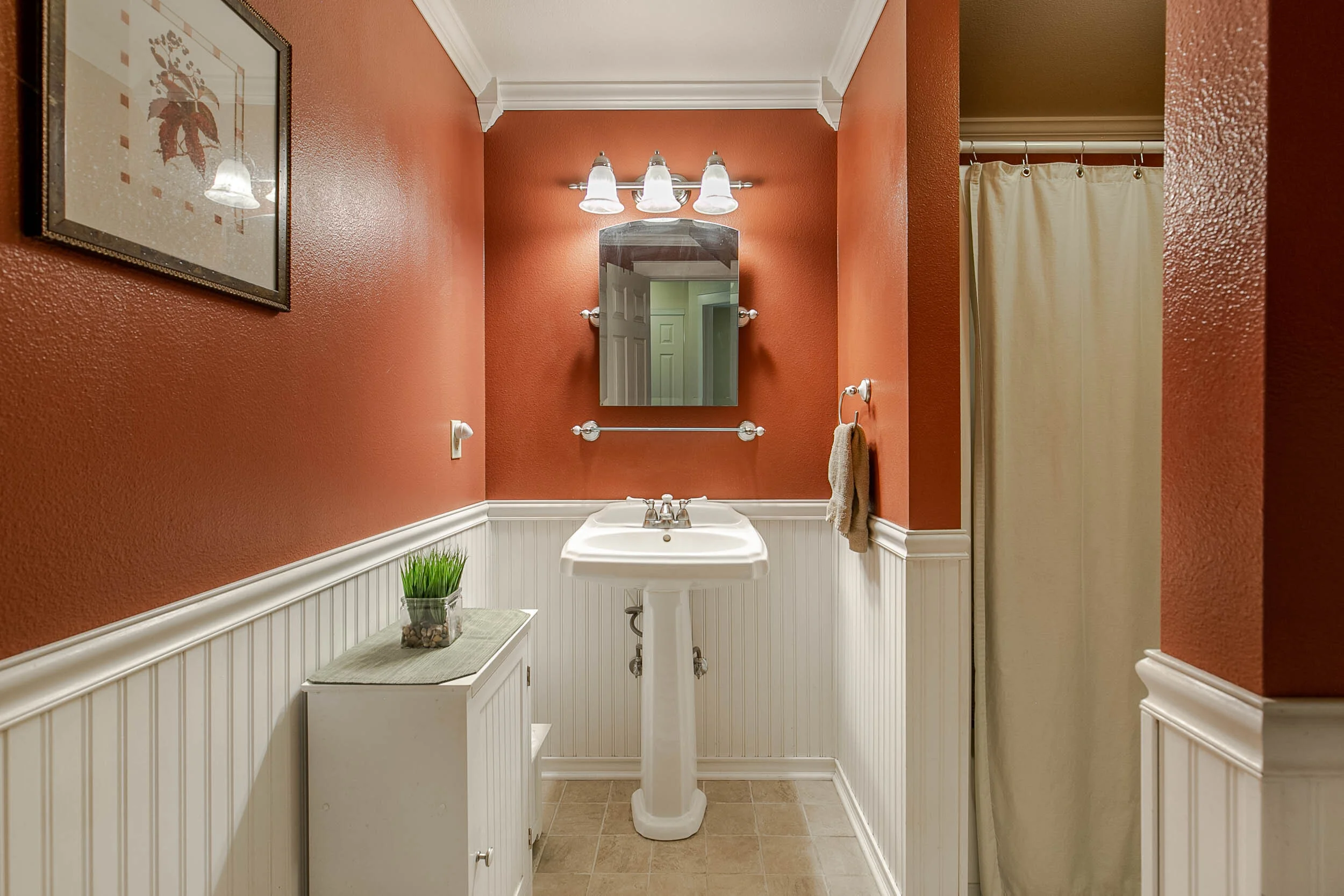 033_13642 SW Ashbury Ln_MG_9841-HDR.jpg