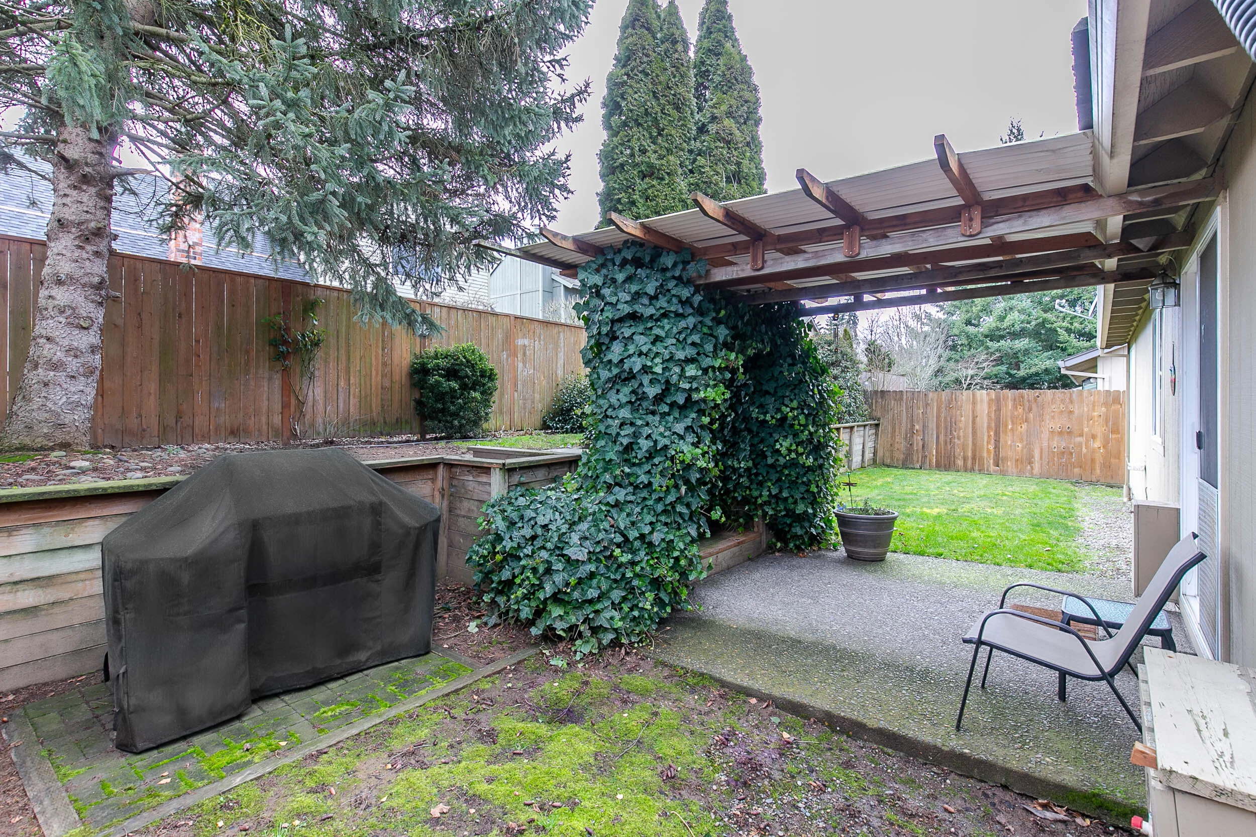054_13642 SW Ashbury Ln_MG_9606-HDR.jpg