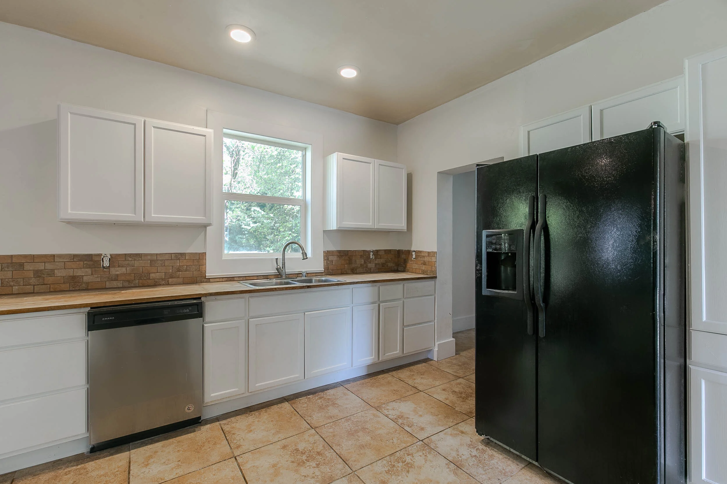018_14110 SE Linden Ln_MG_5735-HDR.jpg
