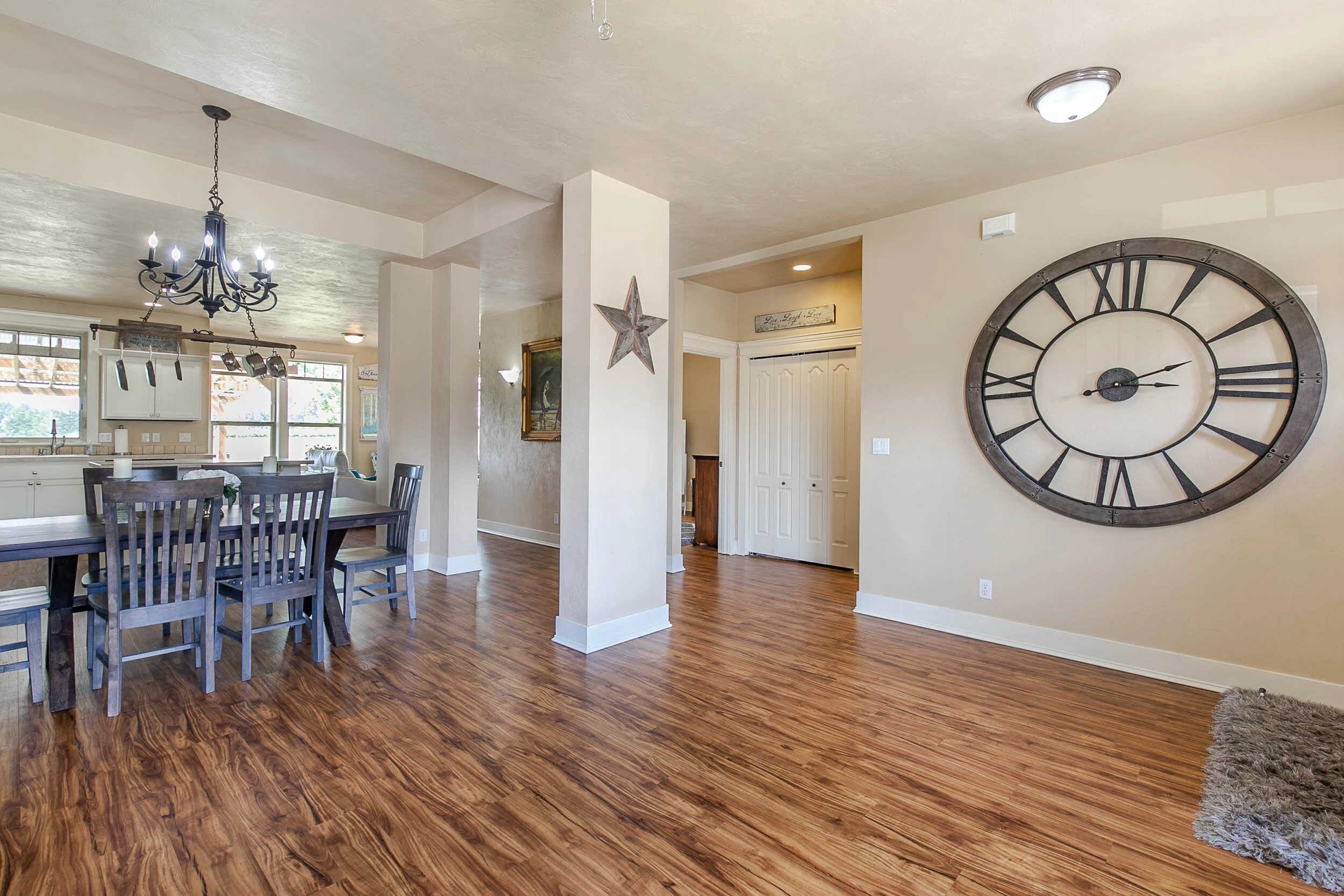 013_96 Almond Way_MG_2536-HDR.jpg