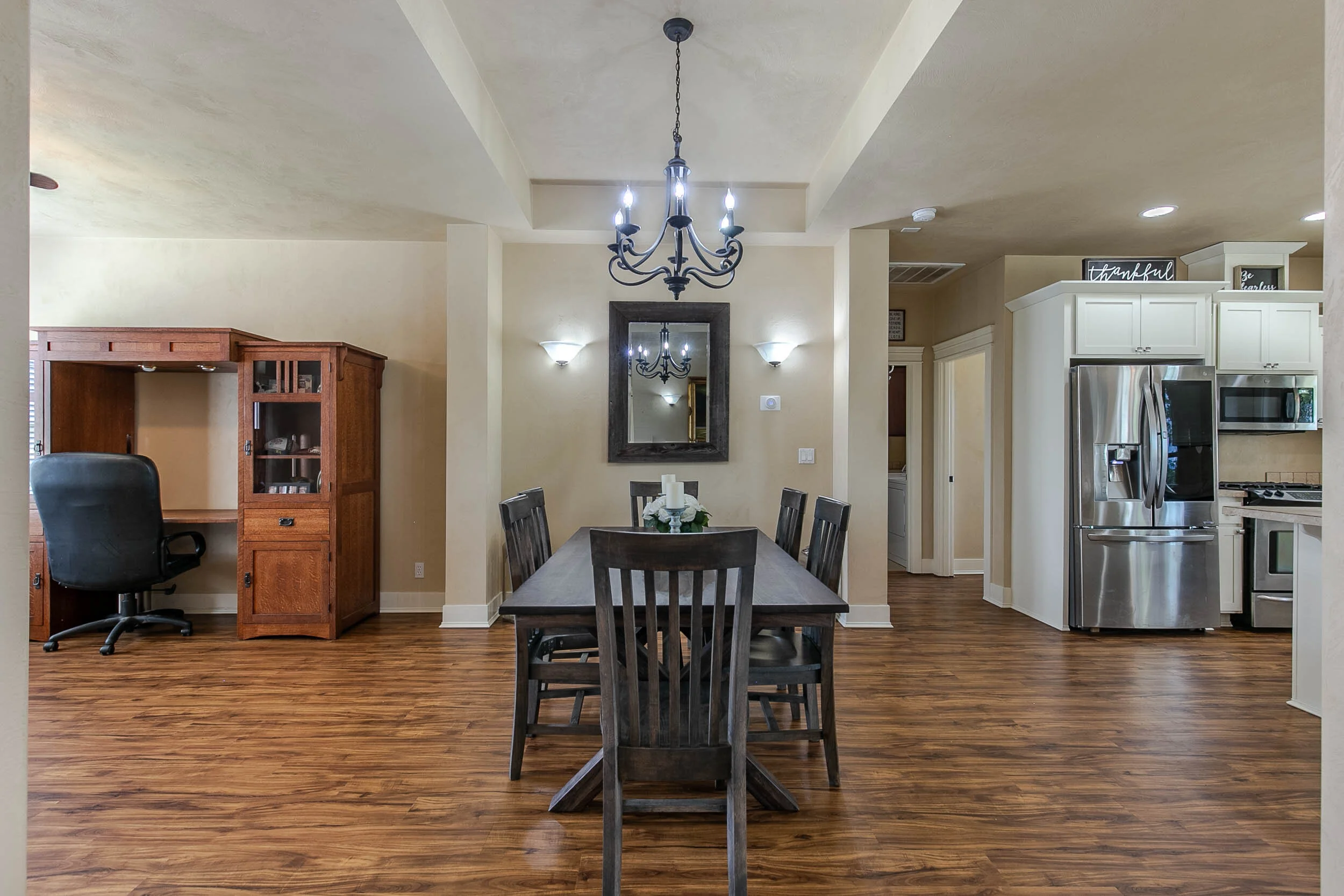 016_96 Almond Way_MG_2577-HDR.jpg