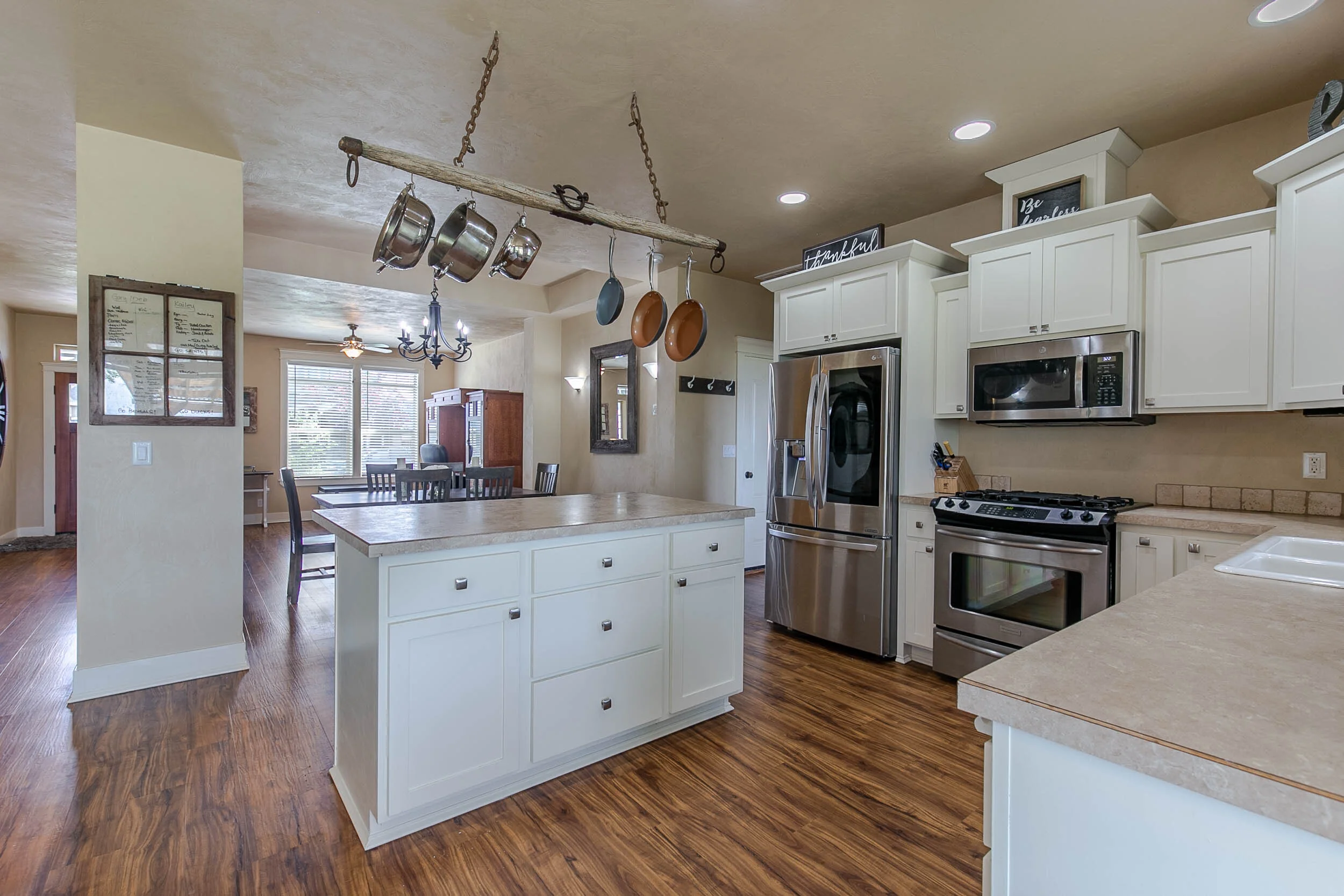 024_96 Almond Way_MG_2630-HDR.jpg