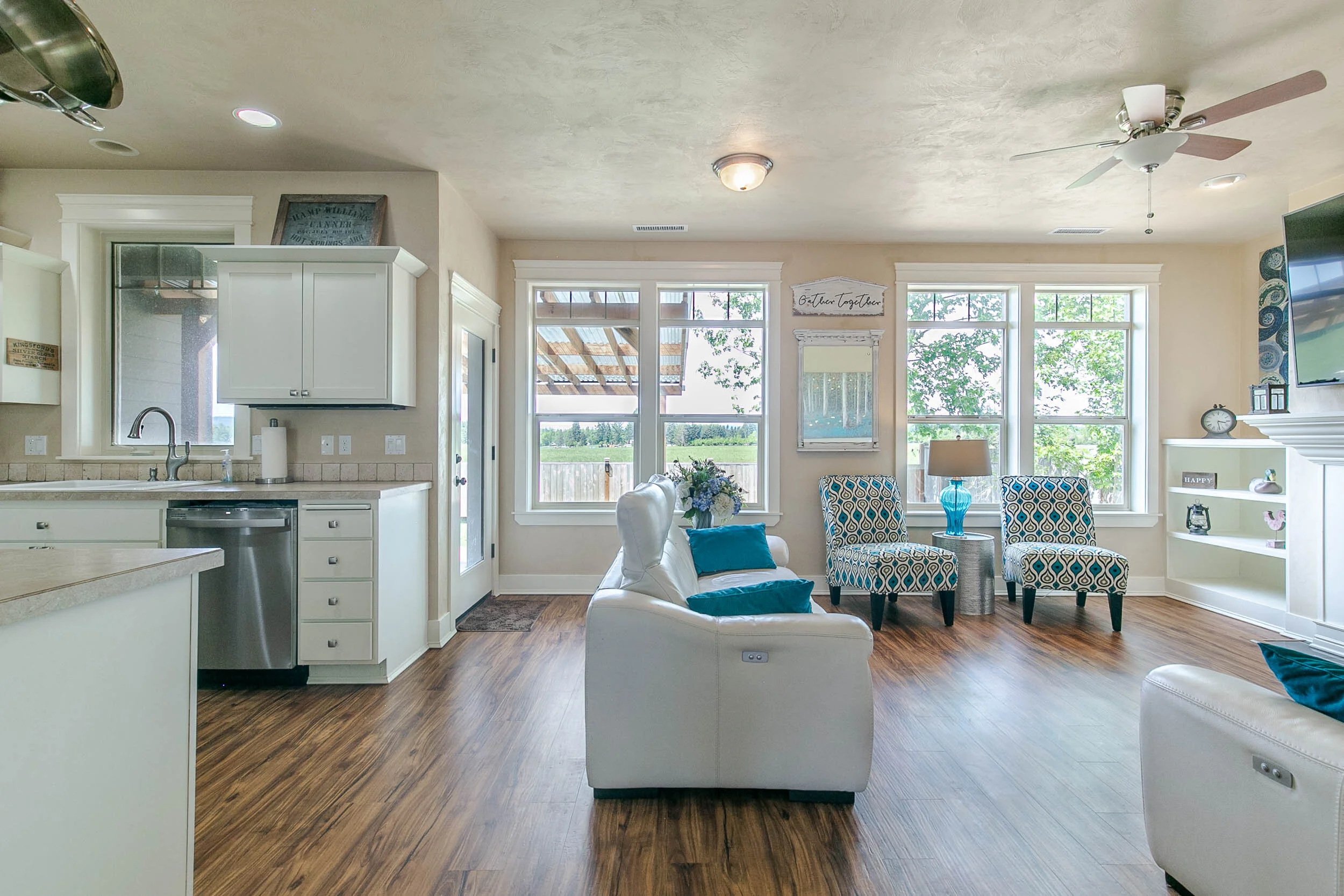 032_96 Almond Way_MG_2689-HDR.jpg