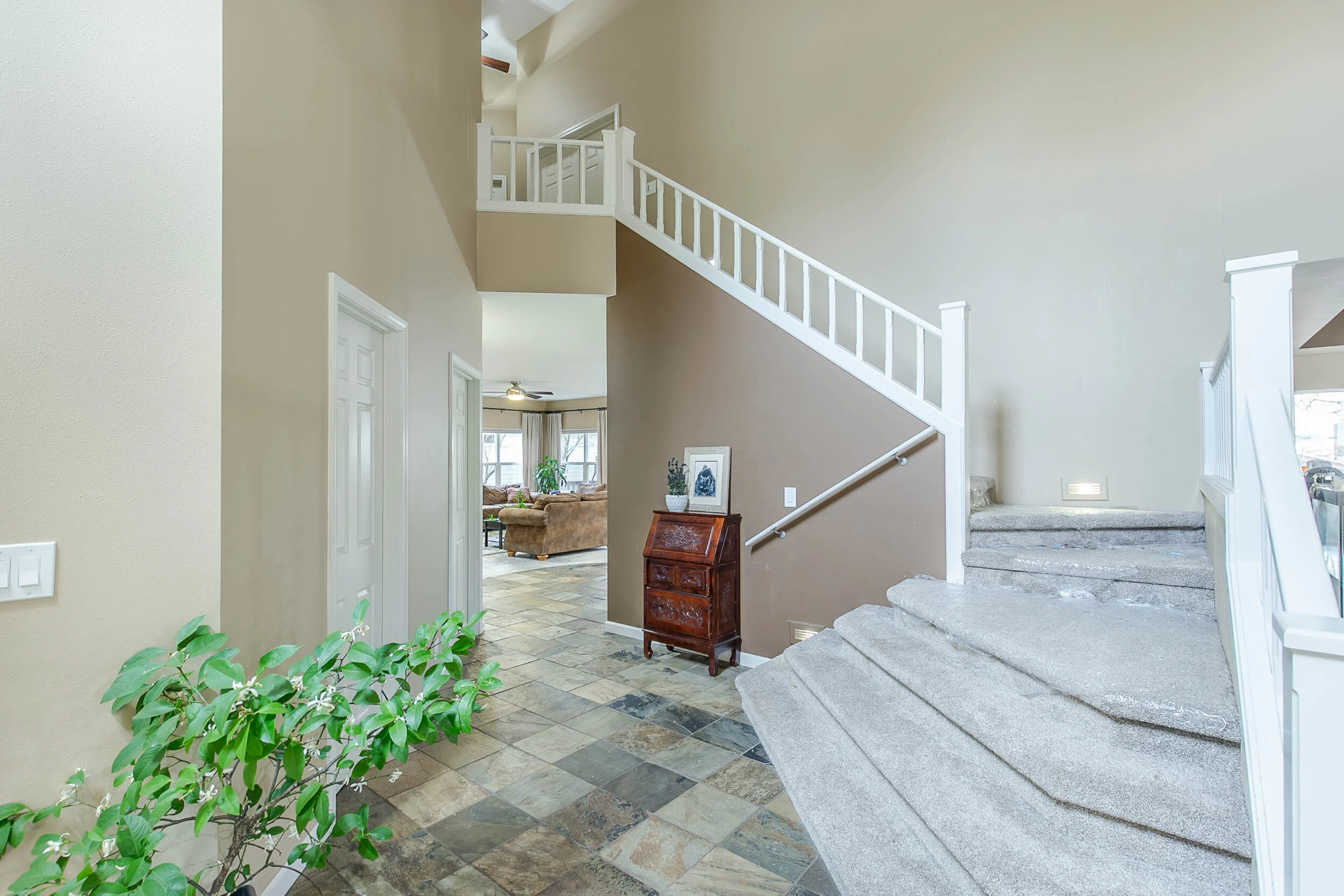 008_1325 Ravenwood _MG_1076-HDR.jpg
