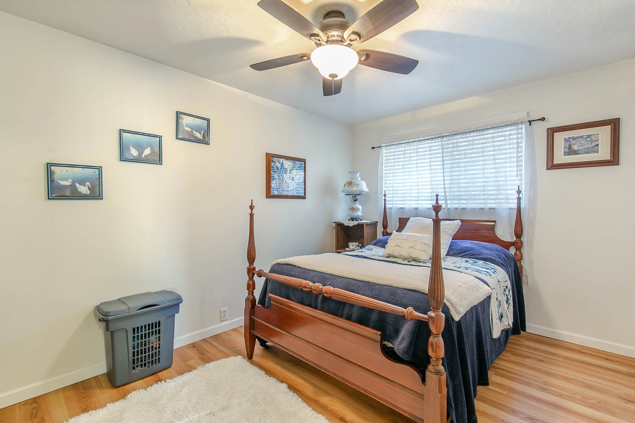 020_85 Lynnbrook Dr_MG_0447-HDR.jpg