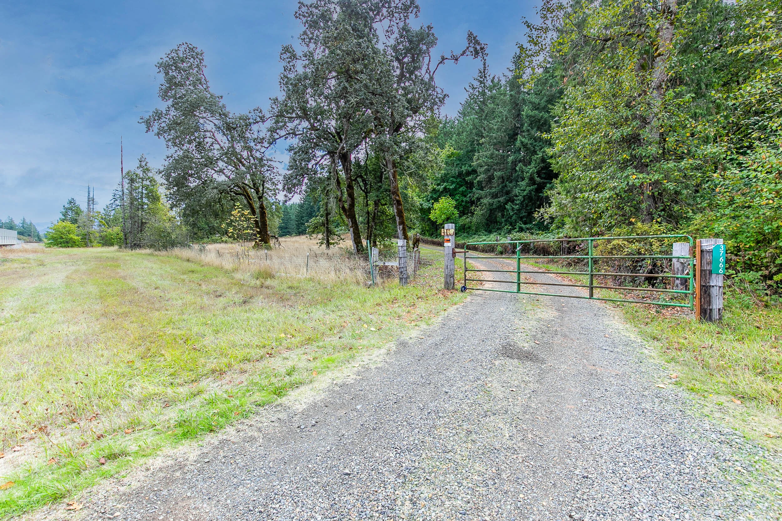 001_37666 OR 58_MG_4272-HDR-Edit.jpg