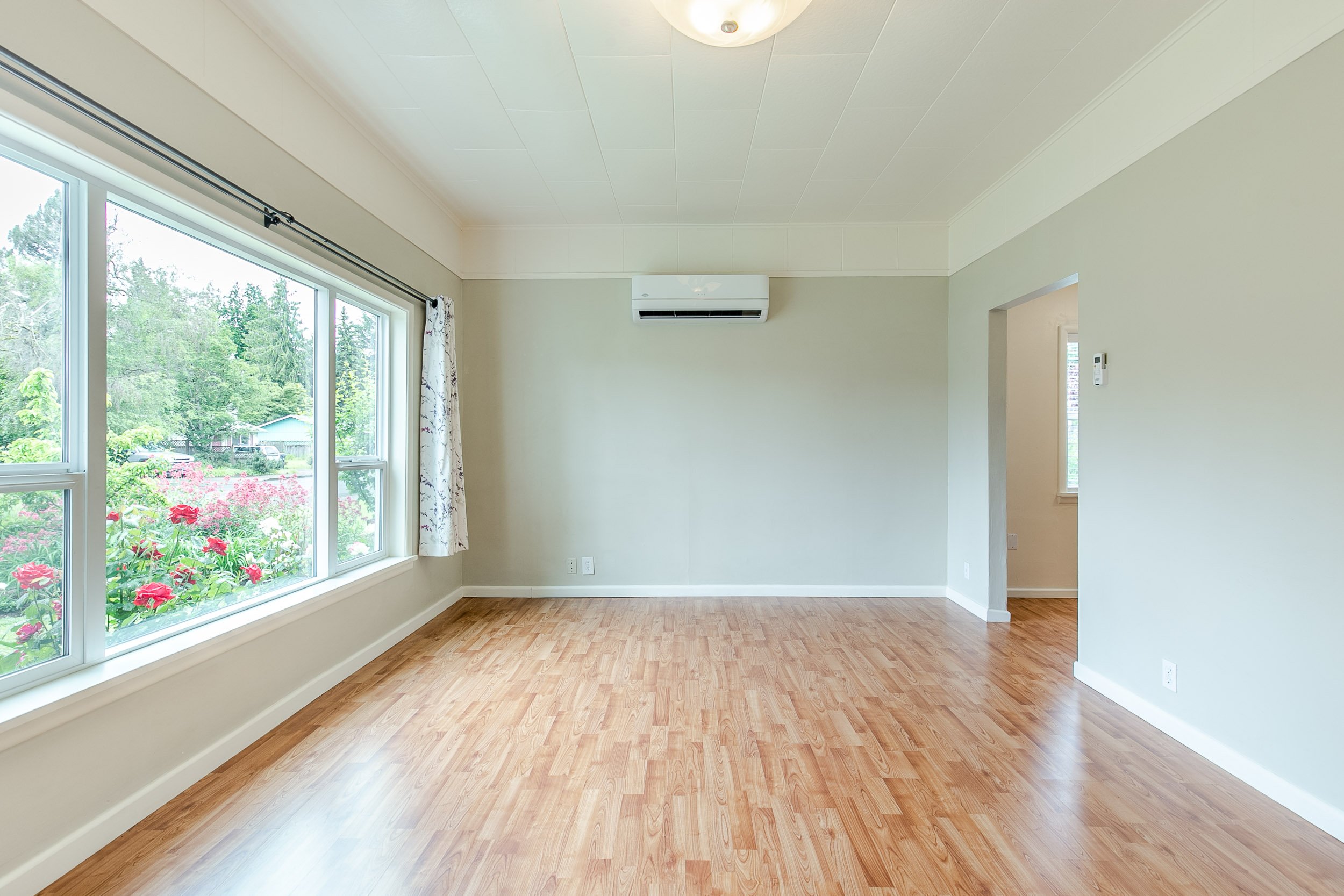 007_476 U St Springfield_MG_4924-HDR.jpg