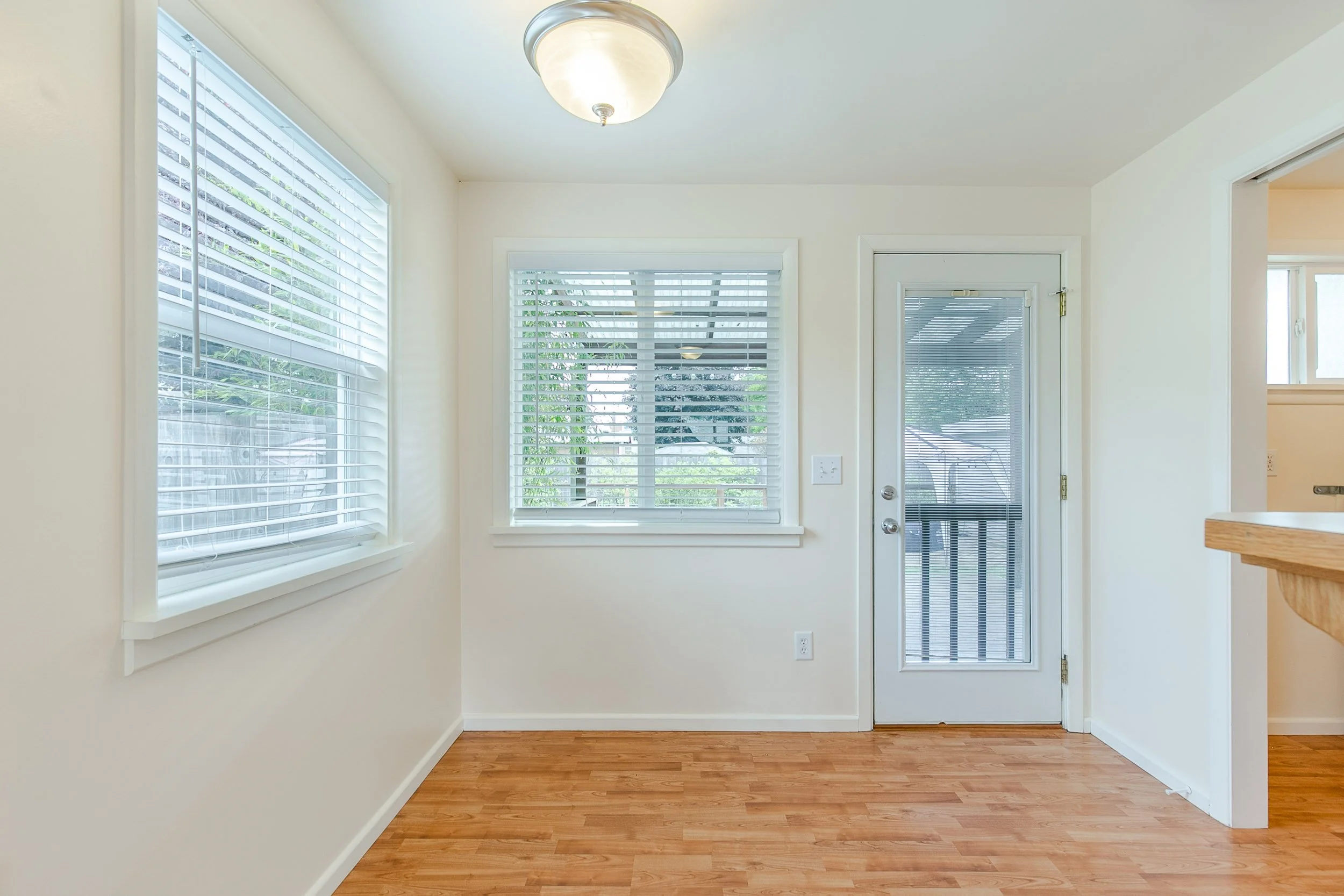 022_476 U St Springfield_MG_5044-HDR.jpg