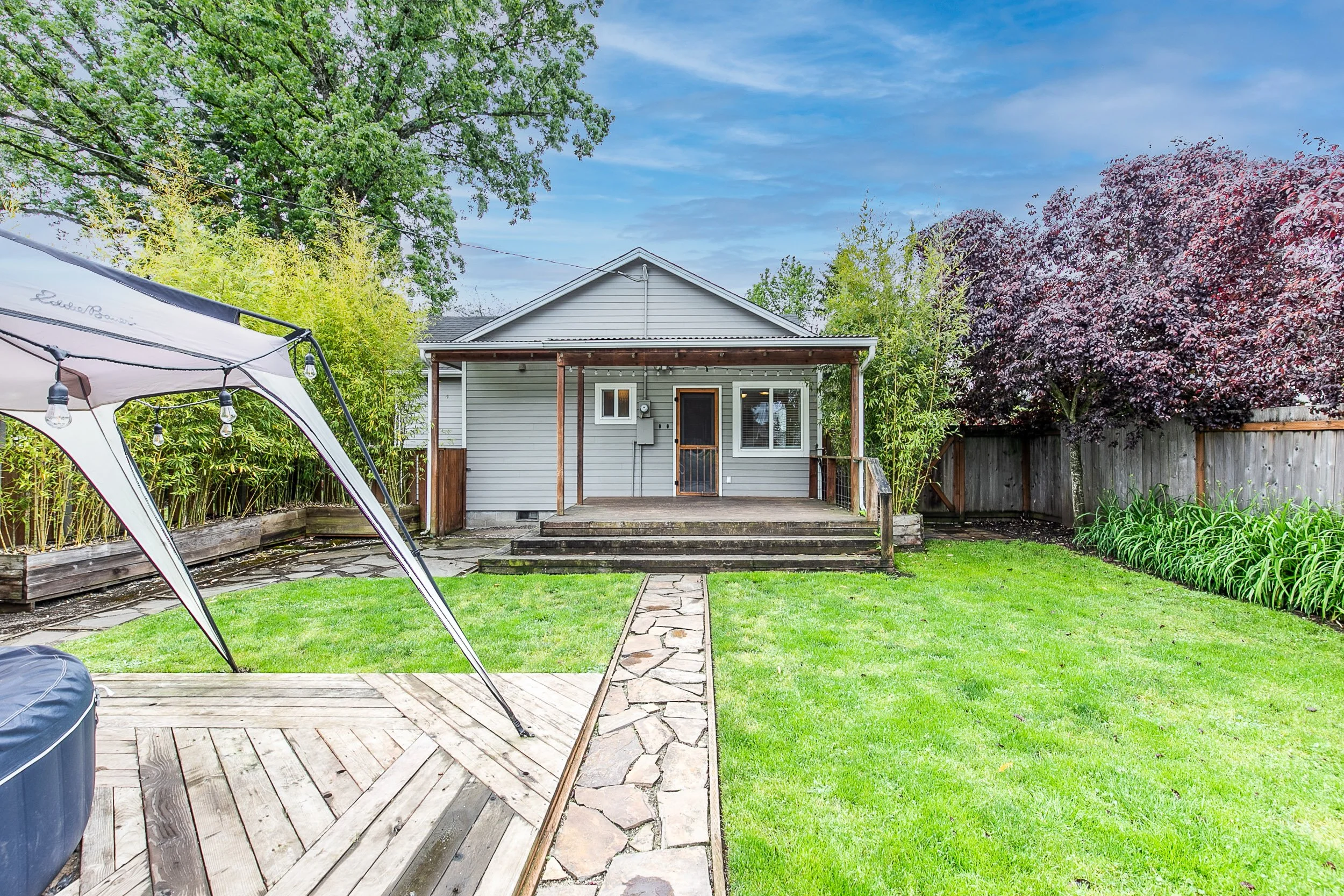 035_476 U St Springfield_MG_5138-HDR-Edit.jpg