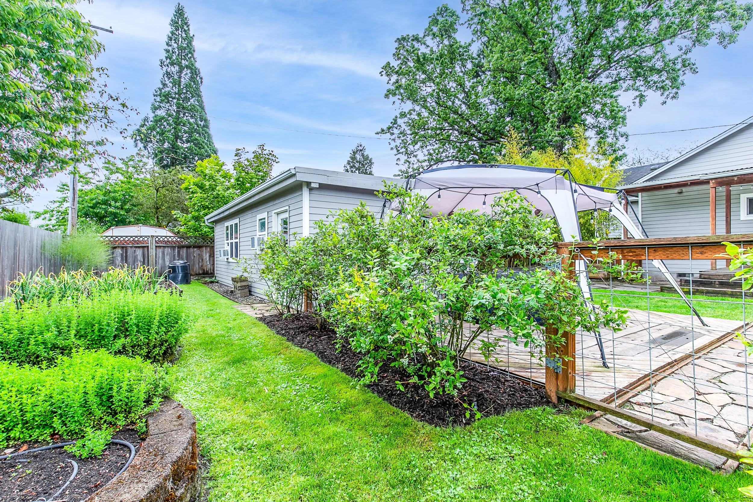 038_476 U St Springfield_MG_5159-HDR-Edit.jpg