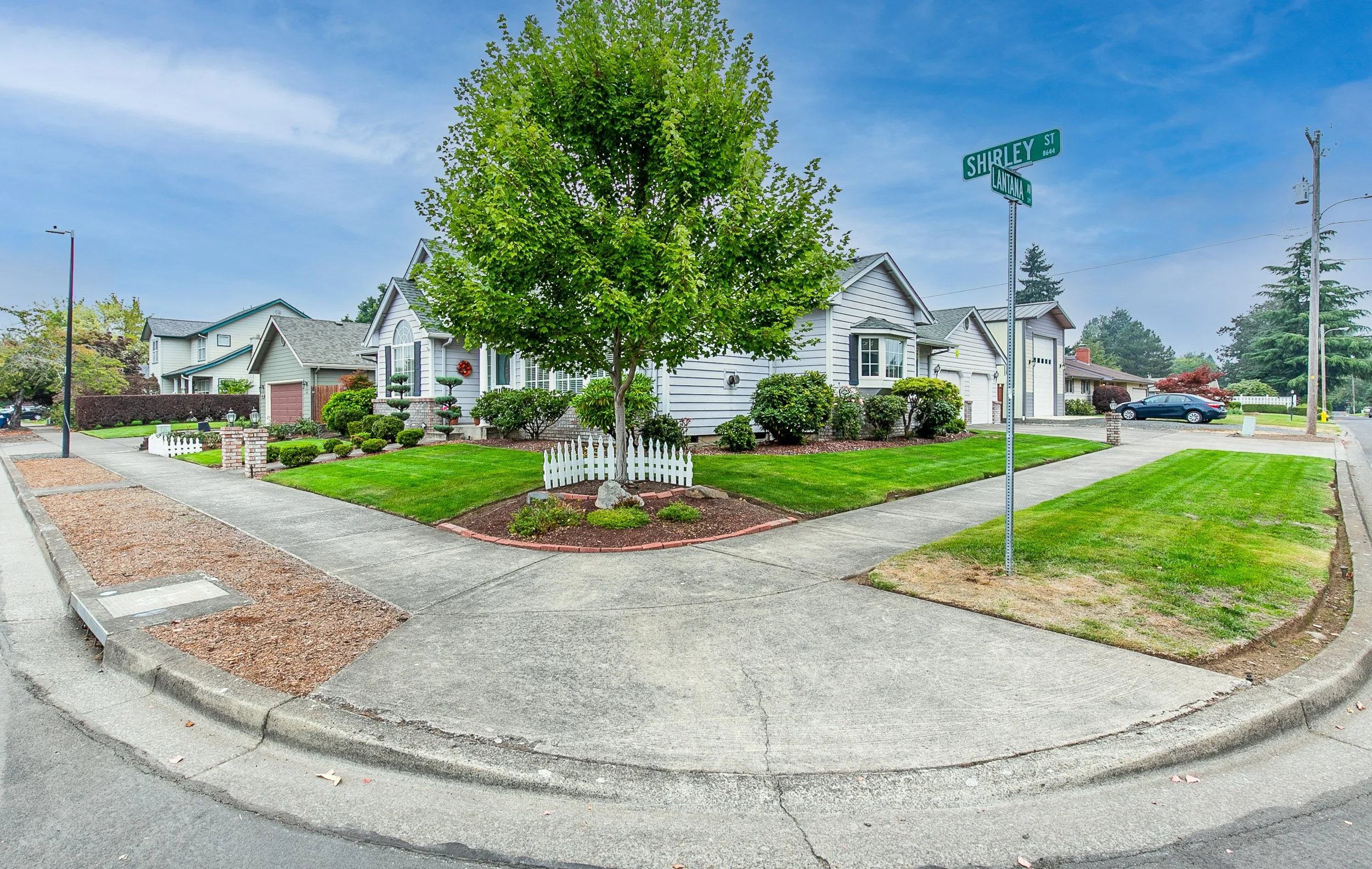 004_2911 Shirley St_MG_5553-HDR-Edit.jpg