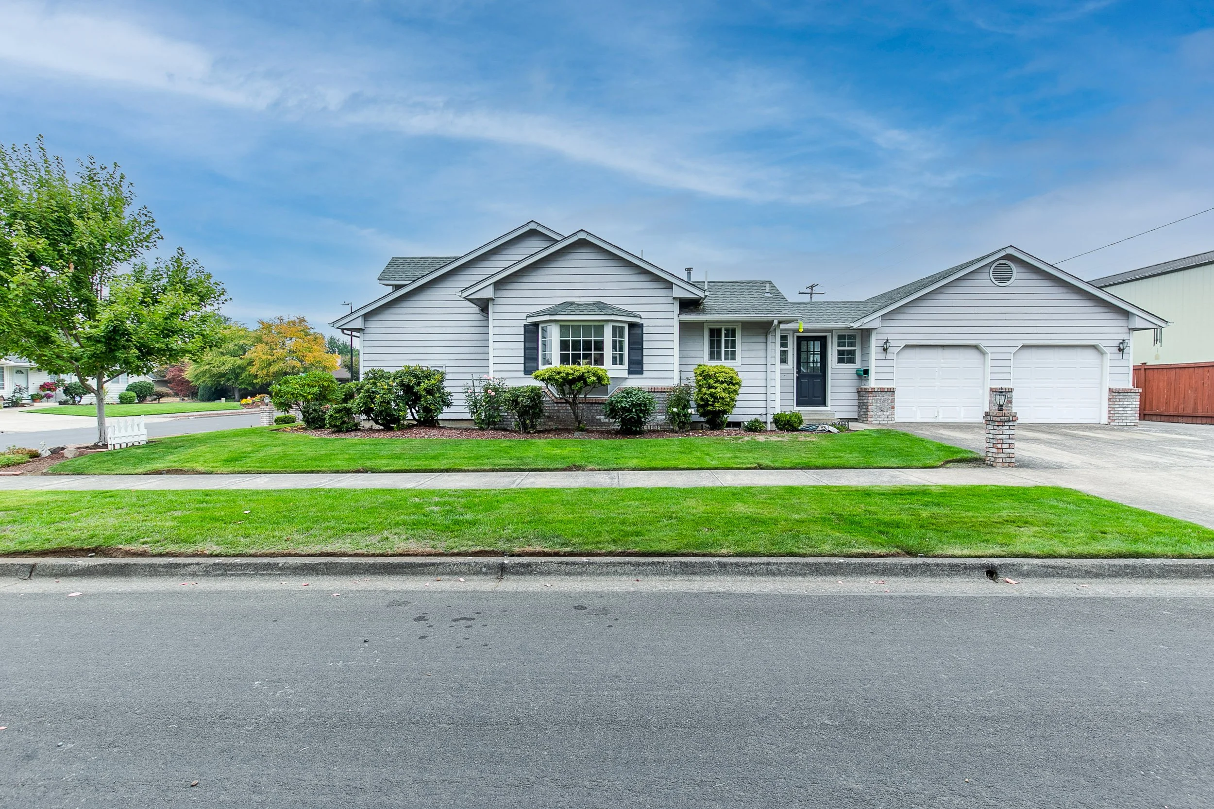 005_2911 Shirley St_MG_5567-HDR-Edit.jpg