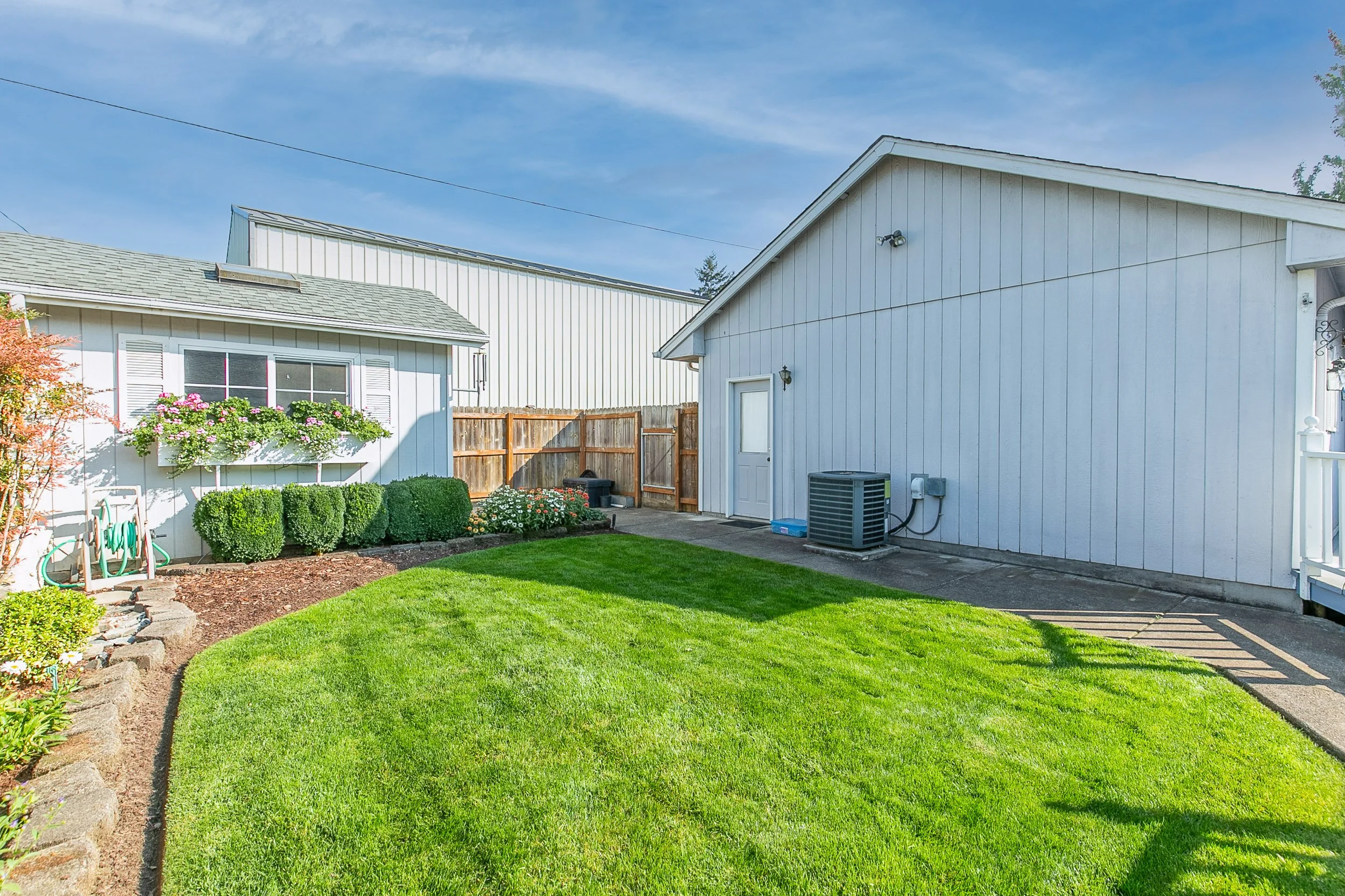 052_2911 Shirley St_MG_5882-HDR-Edit.jpg