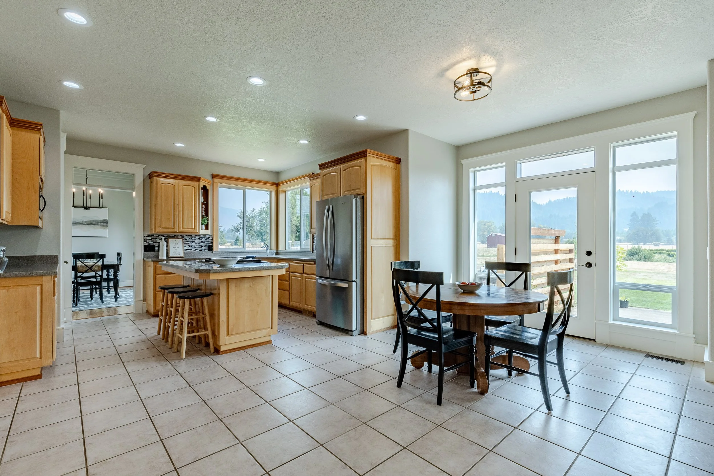033_78250 Meadow Park Dr1A1A1050-HDR.jpg
