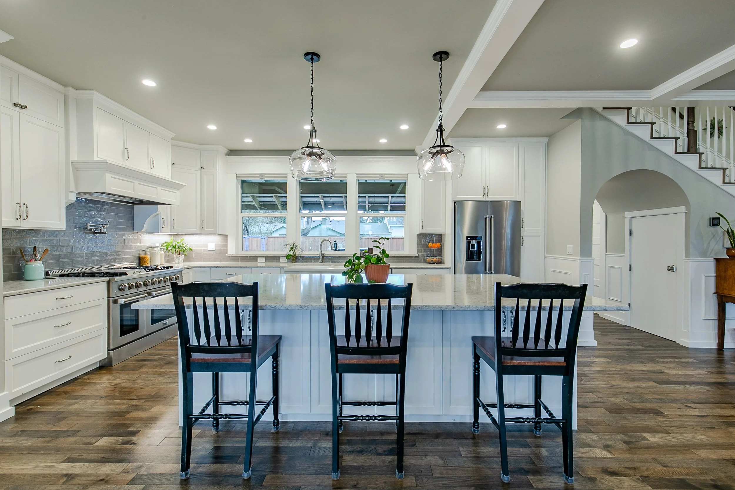 020_32739 E Lincoln_MG_8386-HDR.jpg