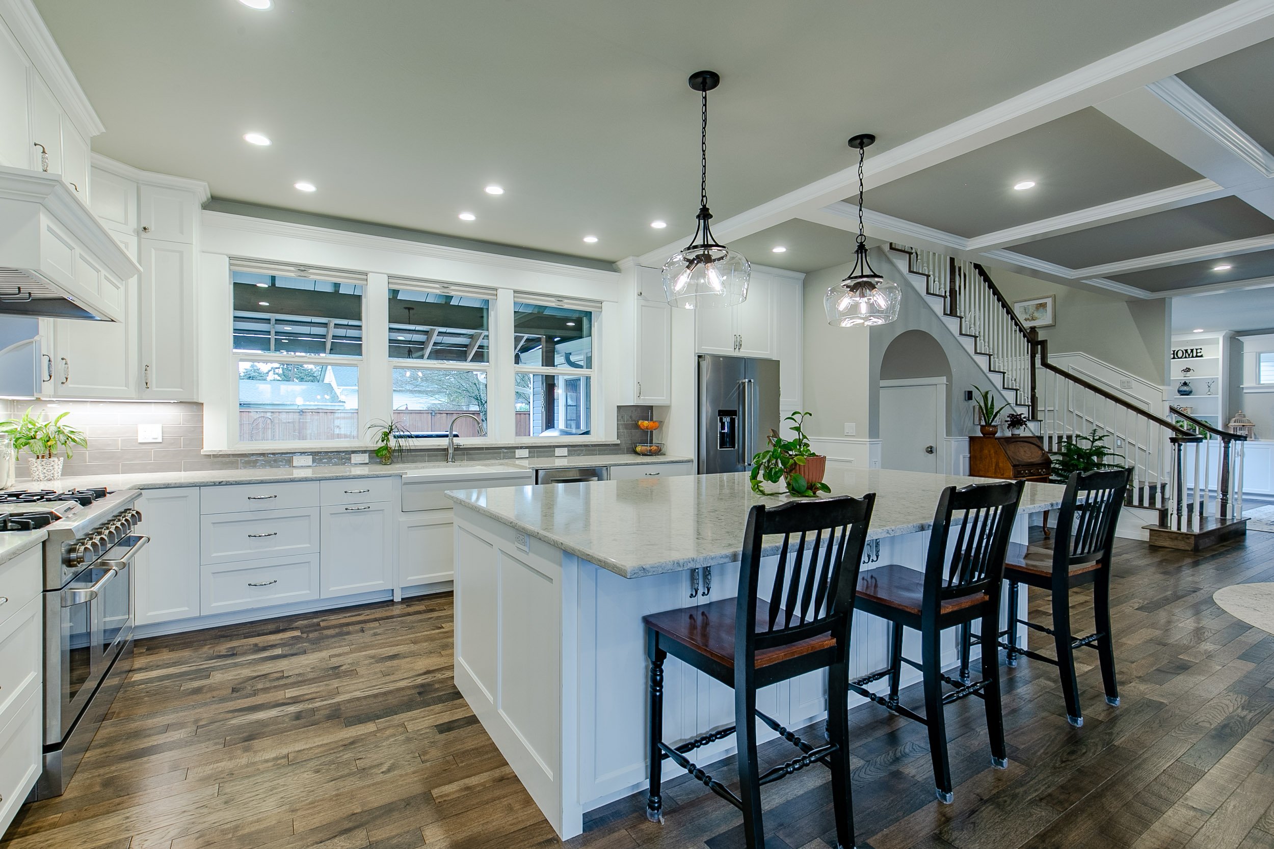 021_32739 E Lincoln_MG_8391-HDR.jpg