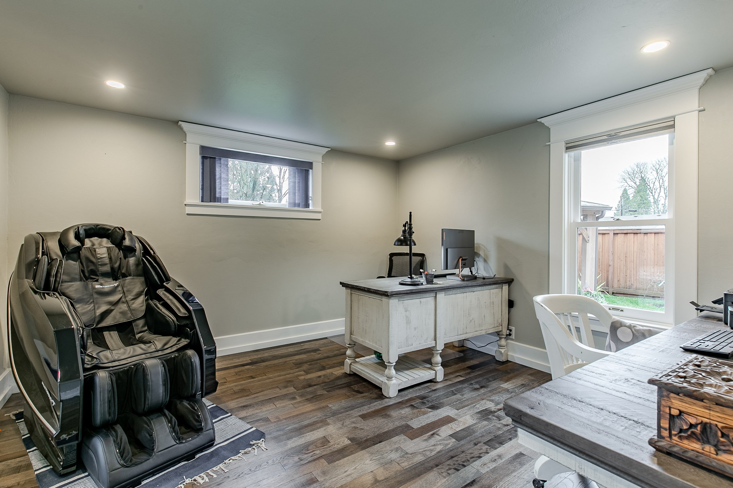 041_32739 E Lincoln_MG_8536-HDR.jpg