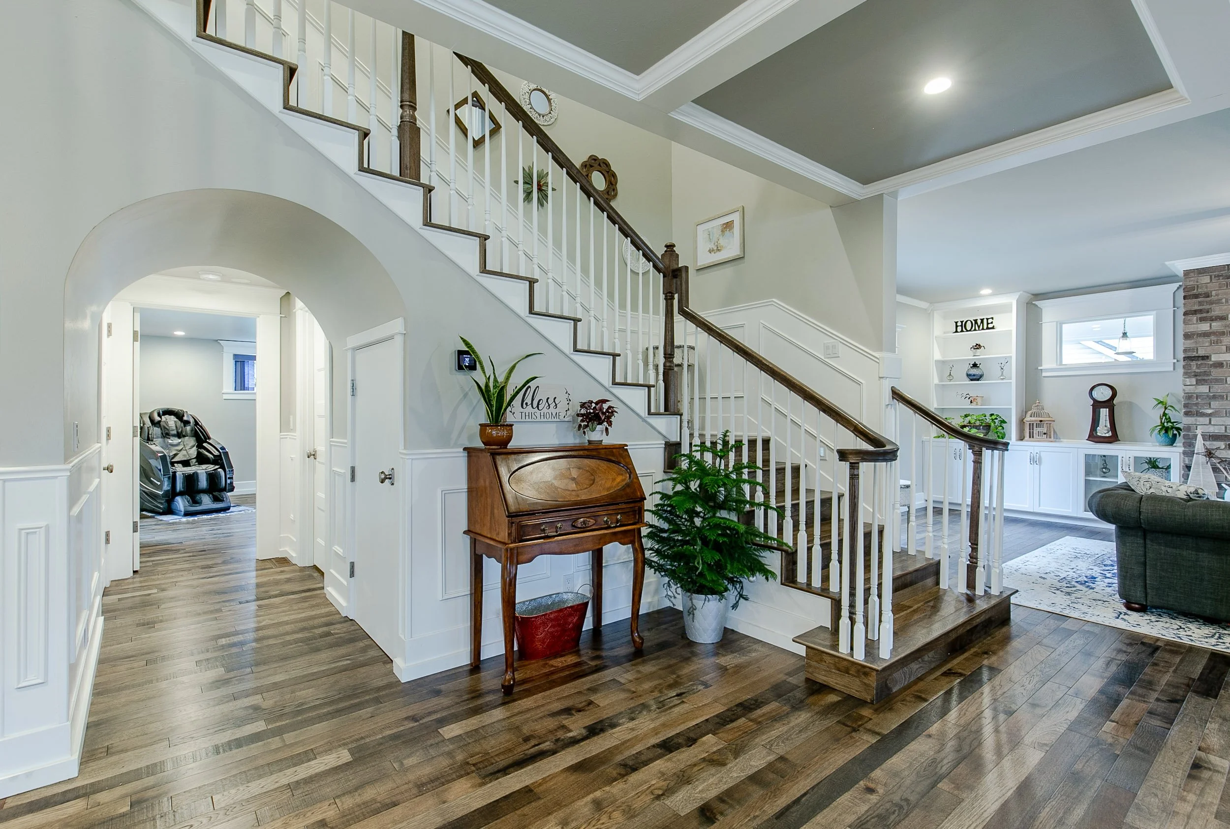 043_32739 E Lincoln_MG_8490-HDR.jpg