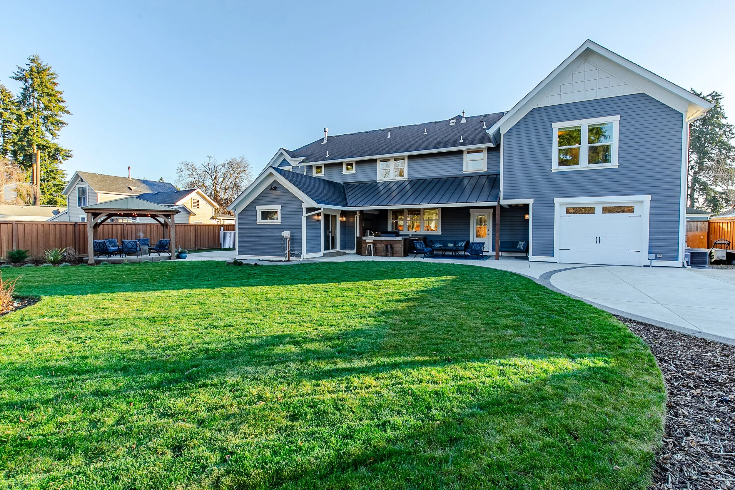 066_32739 E Lincoln_MG_7946-HDR.jpg
