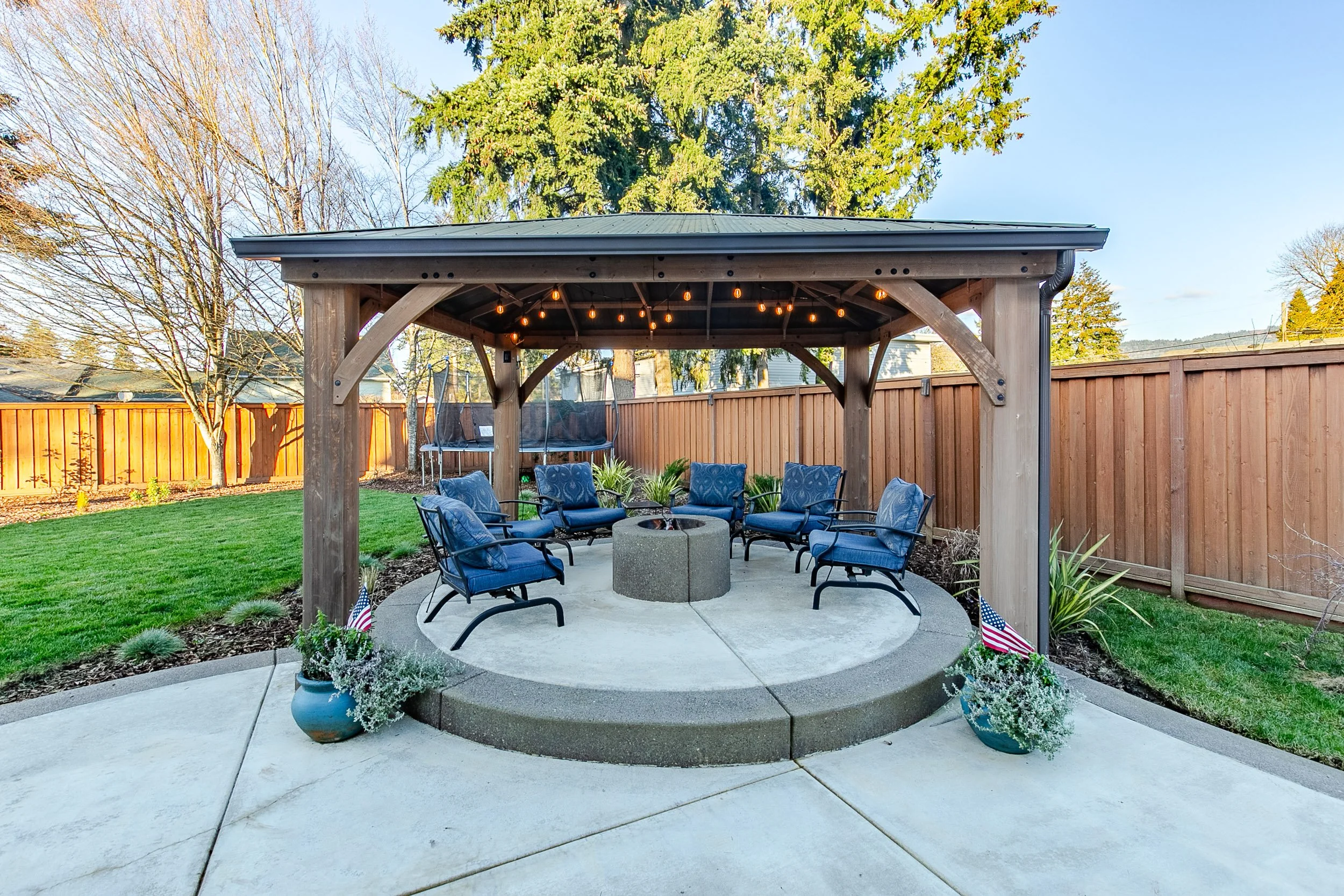 071_32739 E Lincoln_MG_7996-HDR.jpg