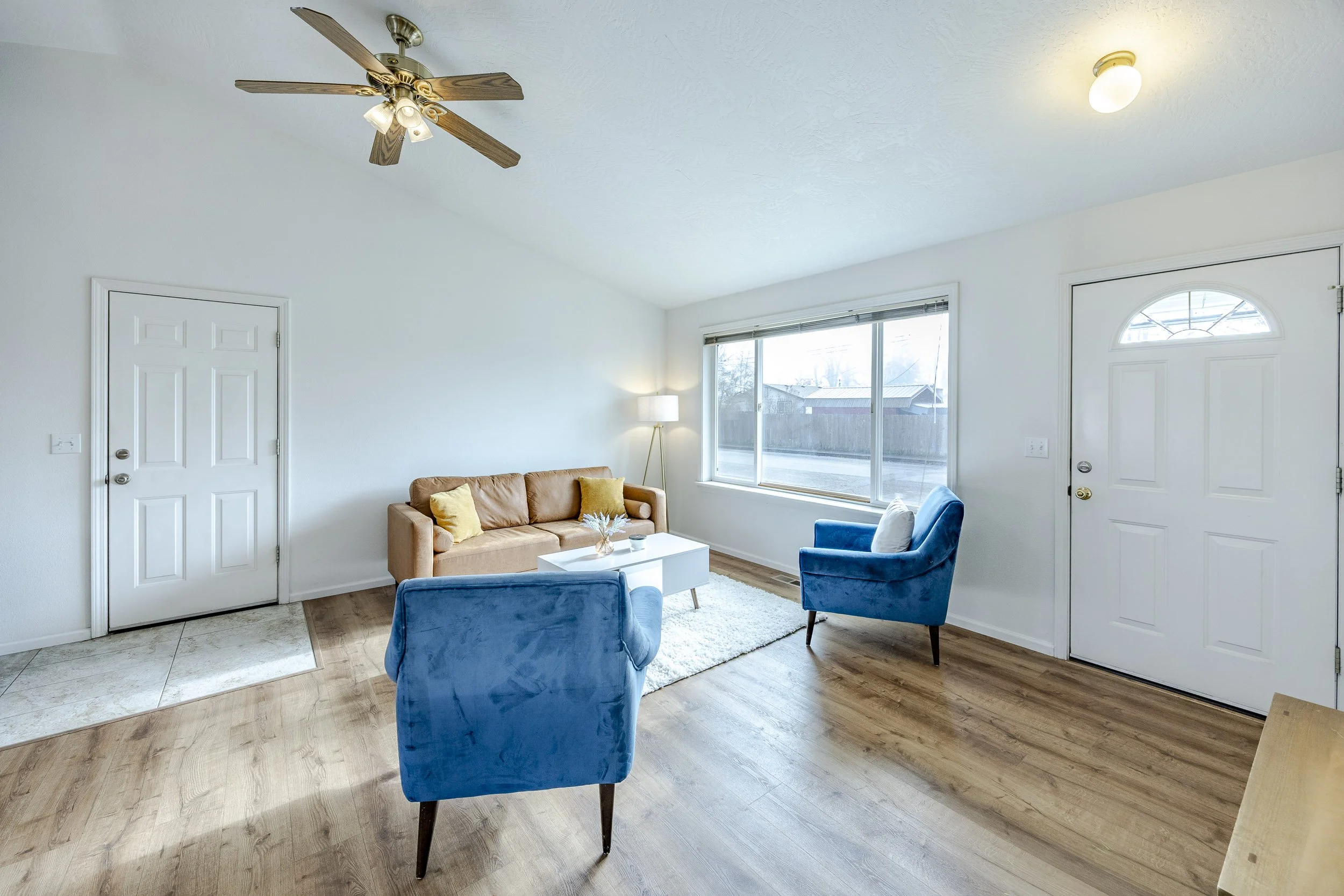 006_1560 Harvey Rd1A1A5676-HDR.jpg