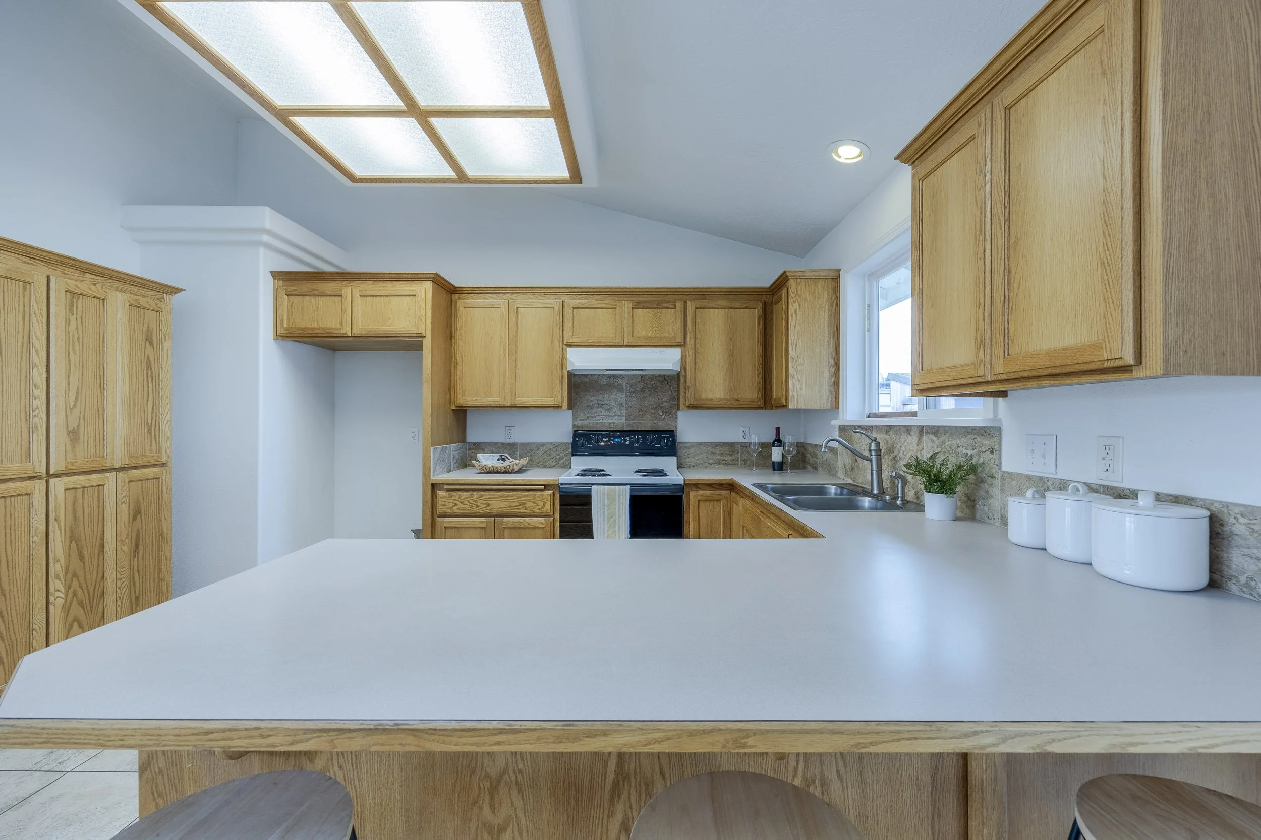 014_1560 Harvey Rd1A1A5730-HDR.jpg