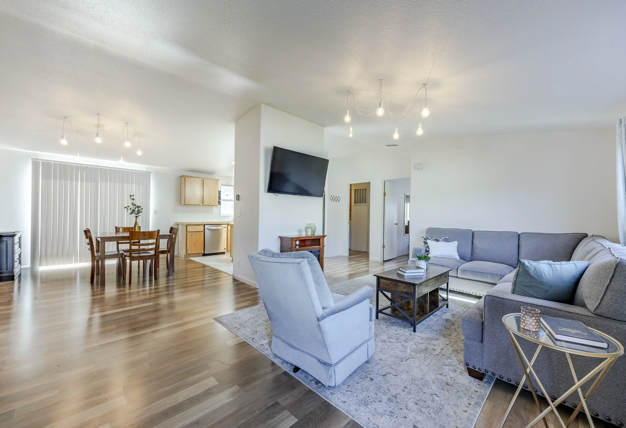 007_3007 River Rd1A1A8868-HDR.jpg