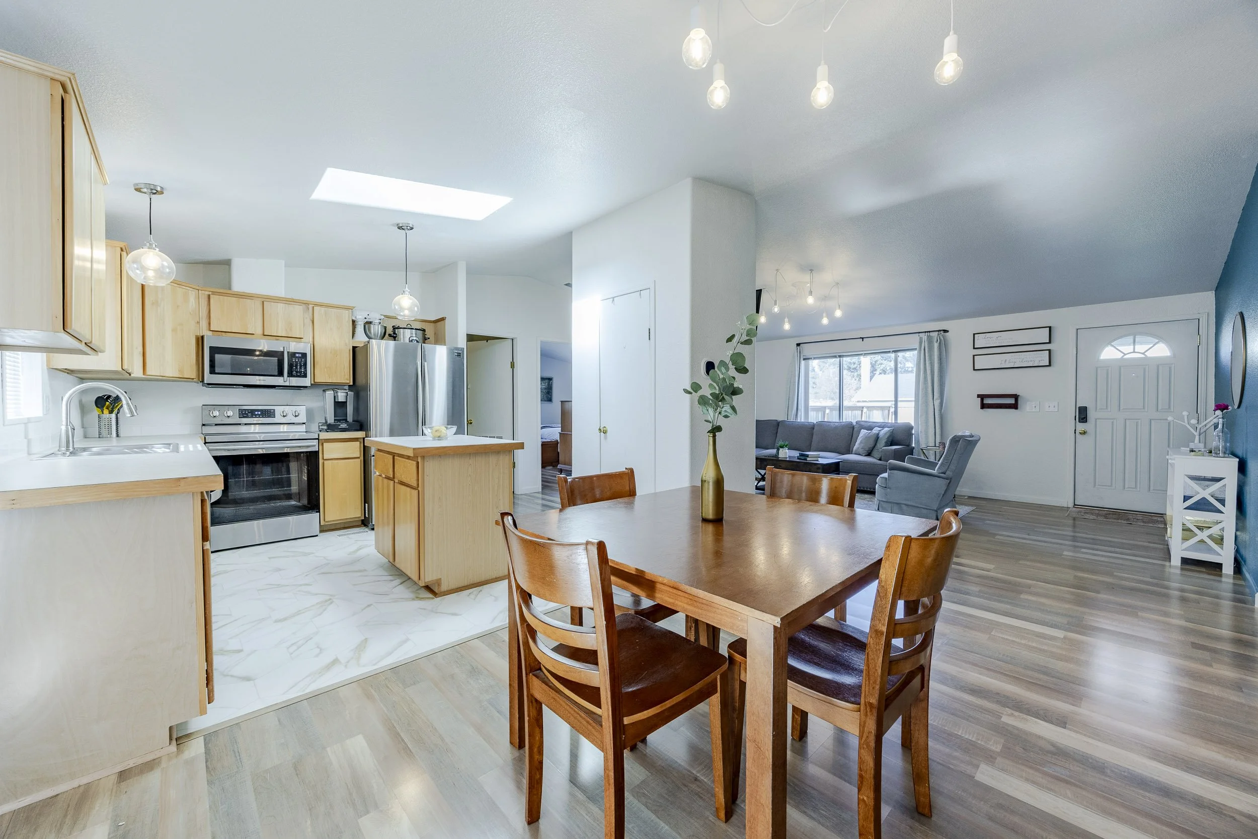 013_3007 River Rd1A1A8925-HDR.jpg