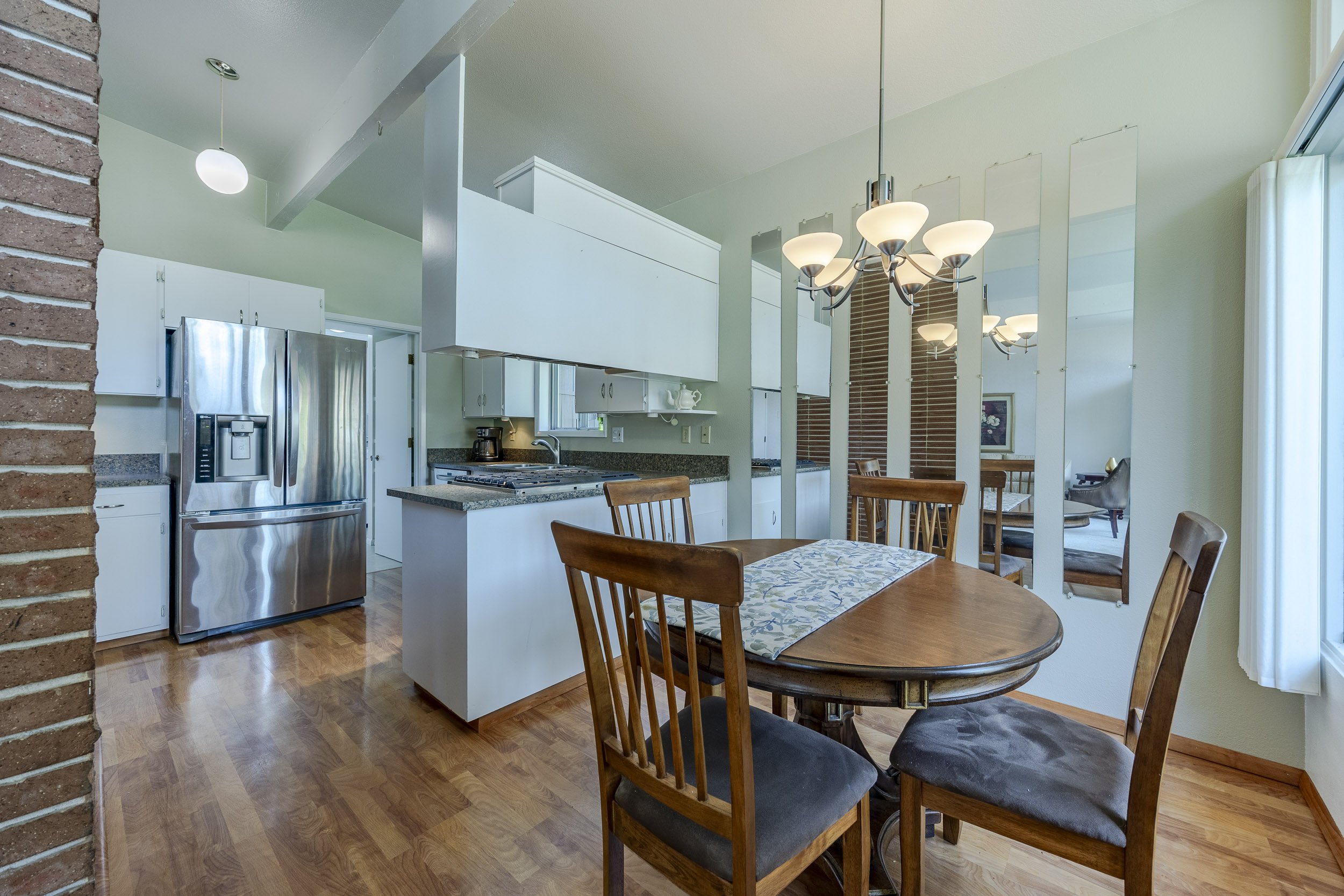 008_38 Kingsbury Ave1A1A7643-HDR.jpg